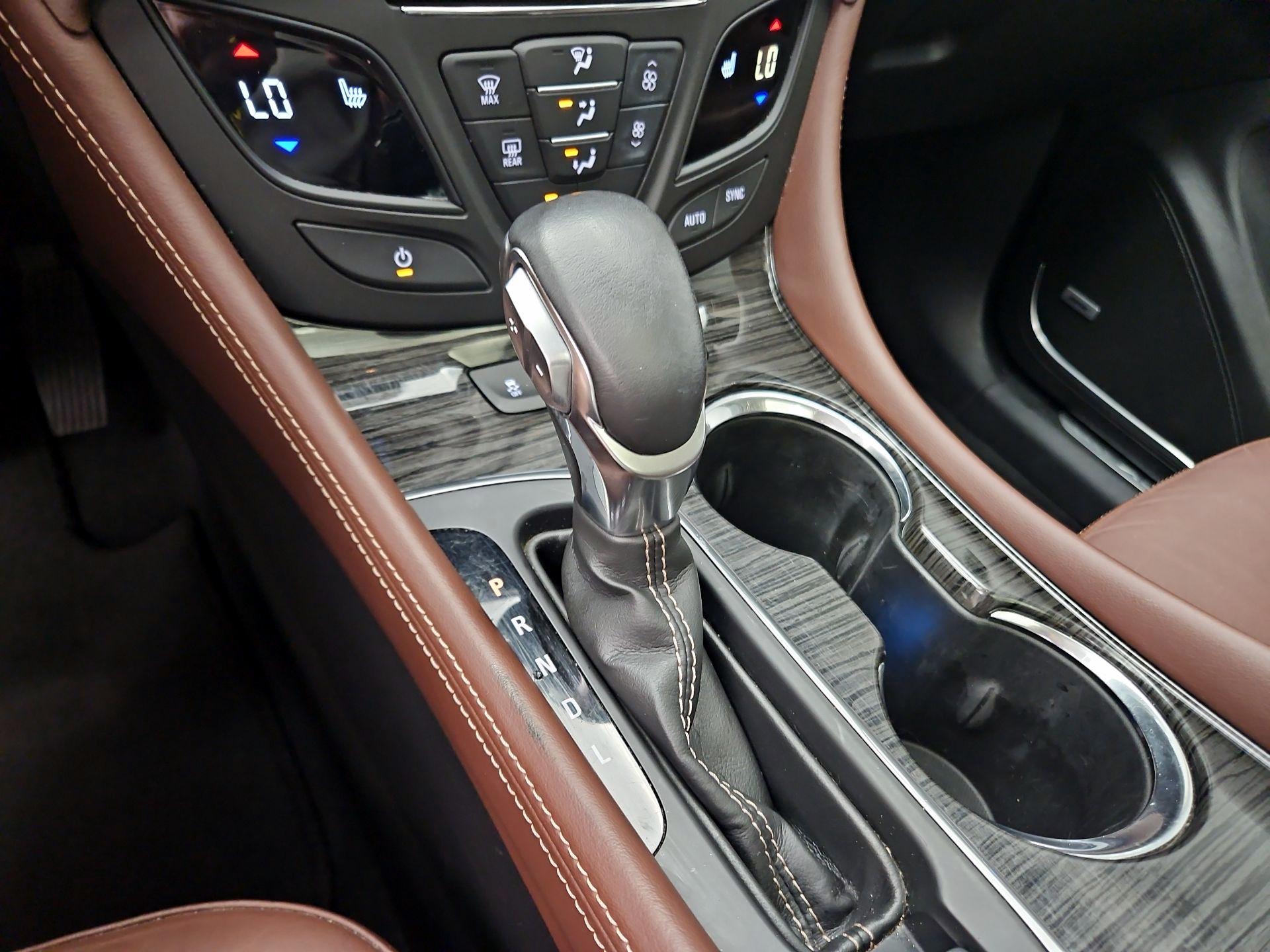 Thumbnail: 2016 Buick Envision - 18