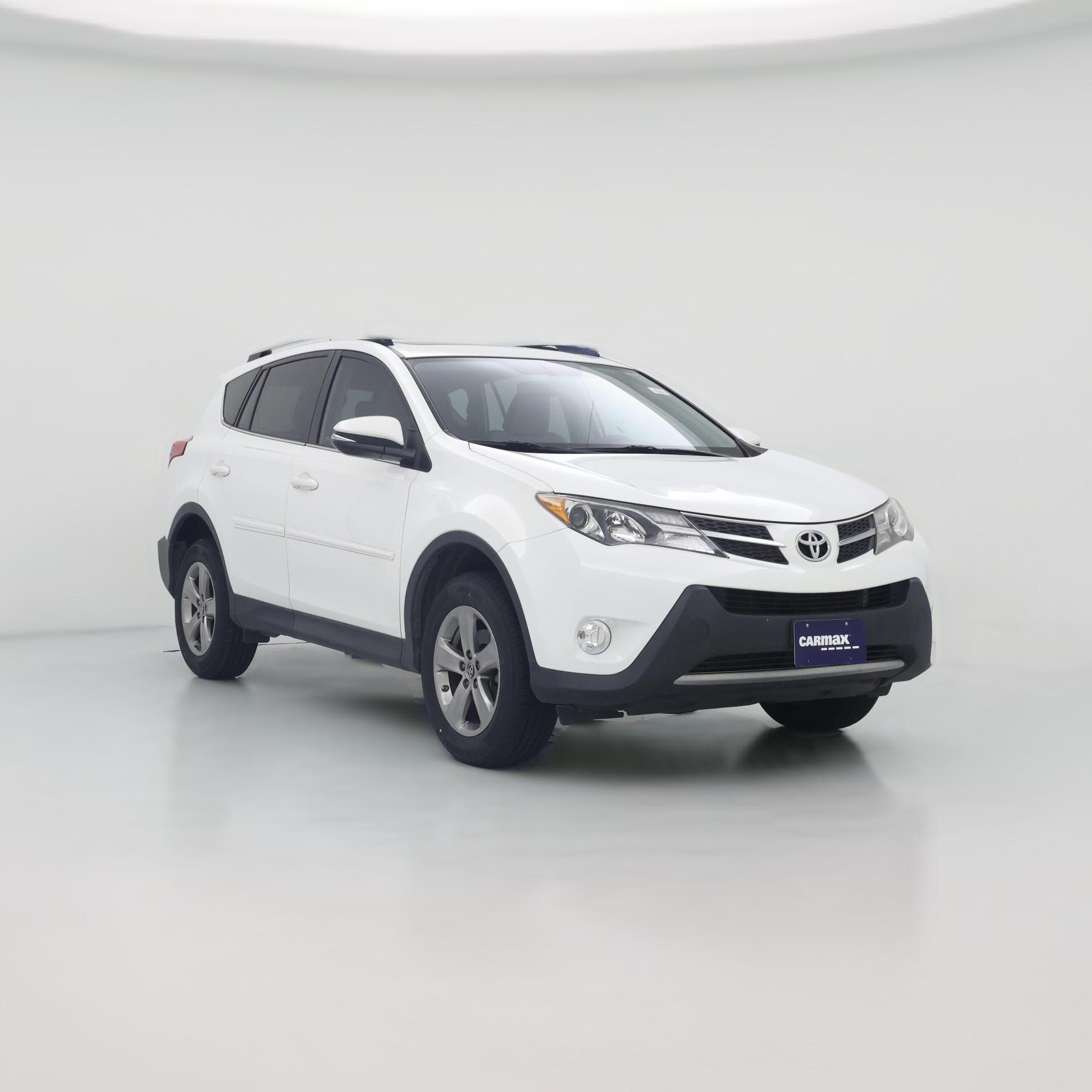 Thumbnail: 2015 Toyota RAV4 - 1