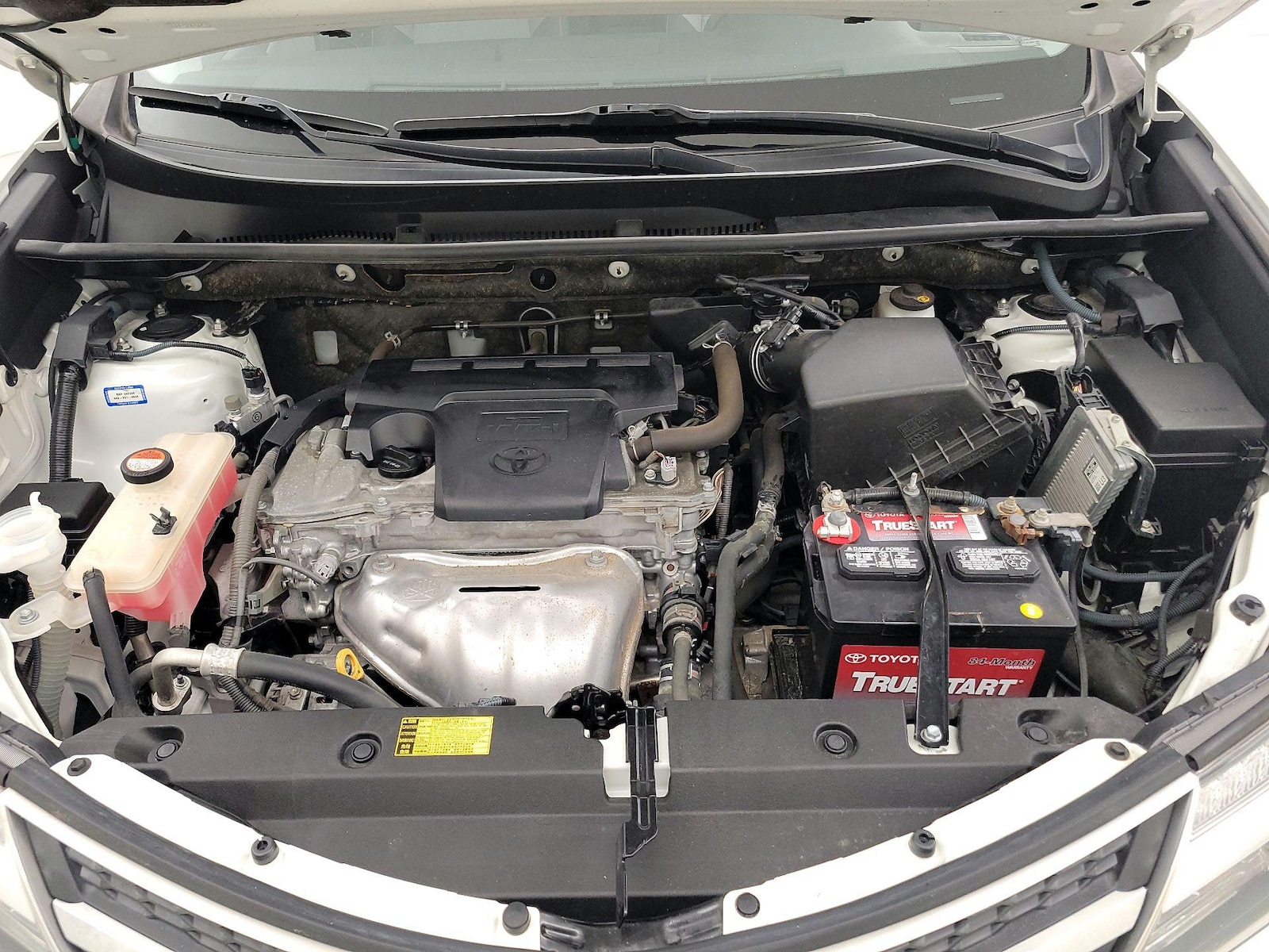 2015 Toyota RAV4 XLE - Photo 23