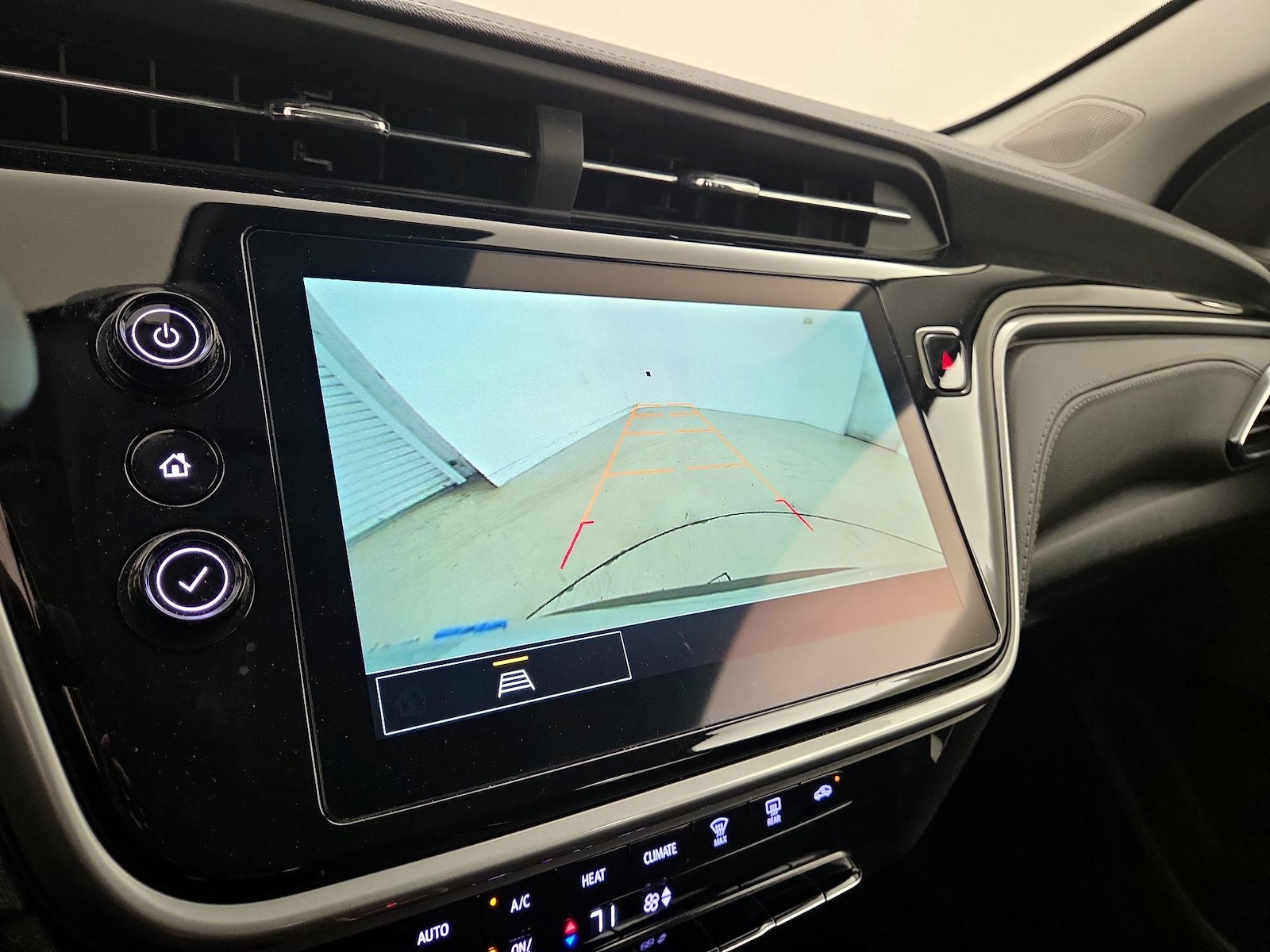 2023 Chevrolet Bolt EUV LT - Photo 15
