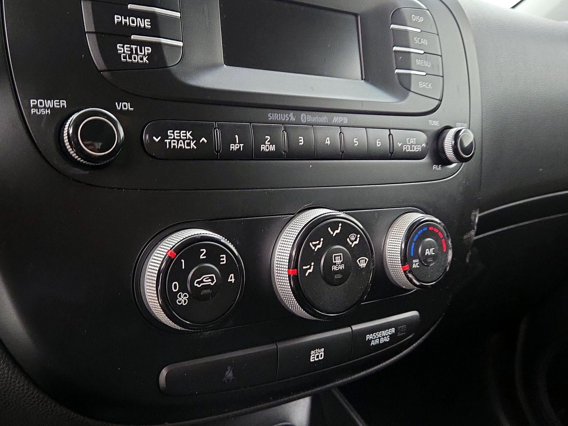 Thumbnail: 2016 Kia Soul - 15