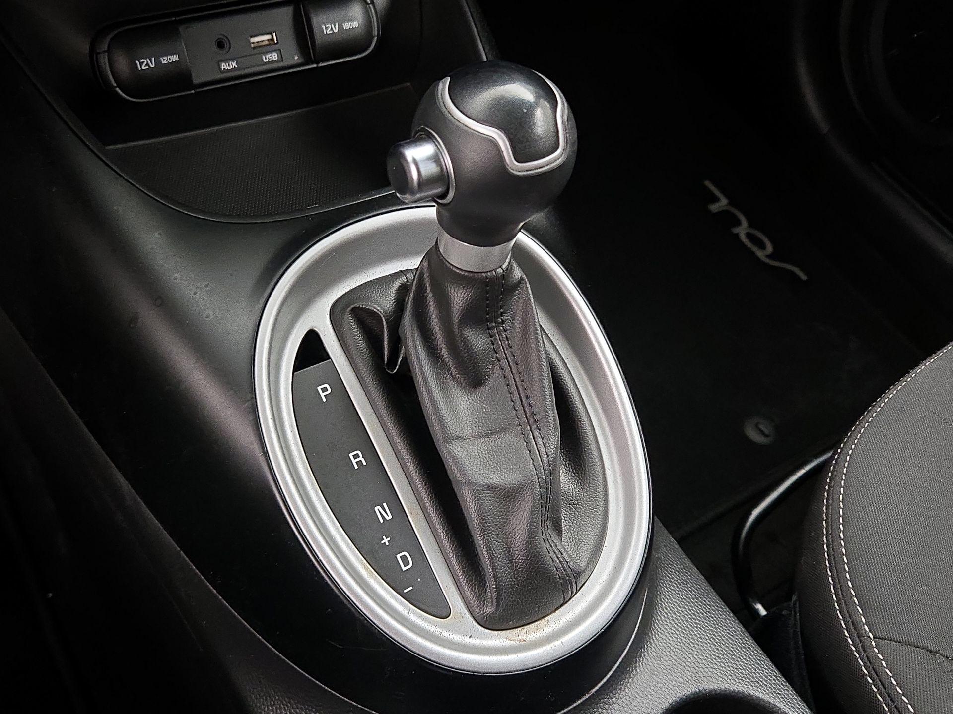 Thumbnail: 2016 Kia Soul - 16