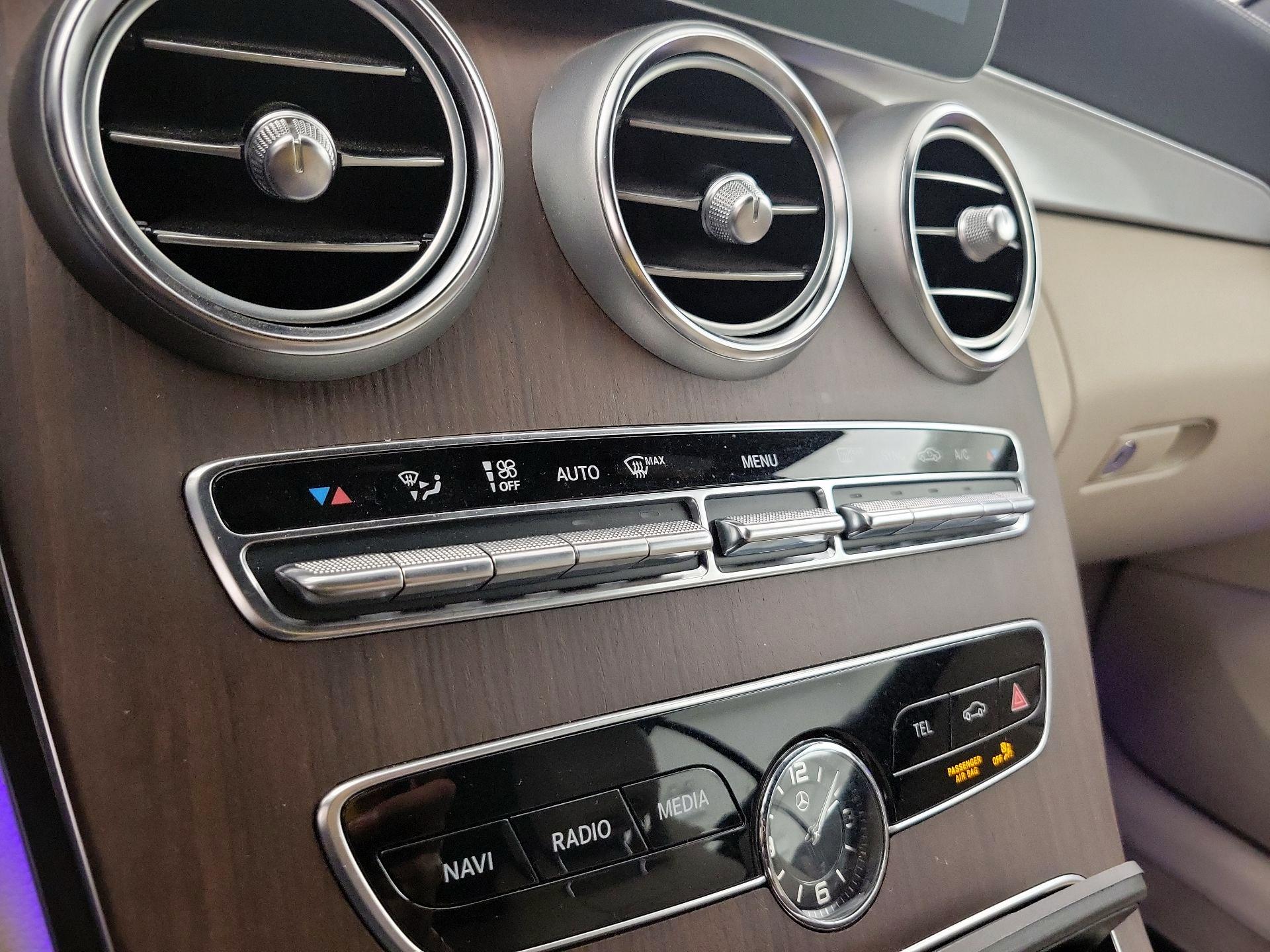 Thumbnail: 2022 Mercedes-Benz C-Class - 16