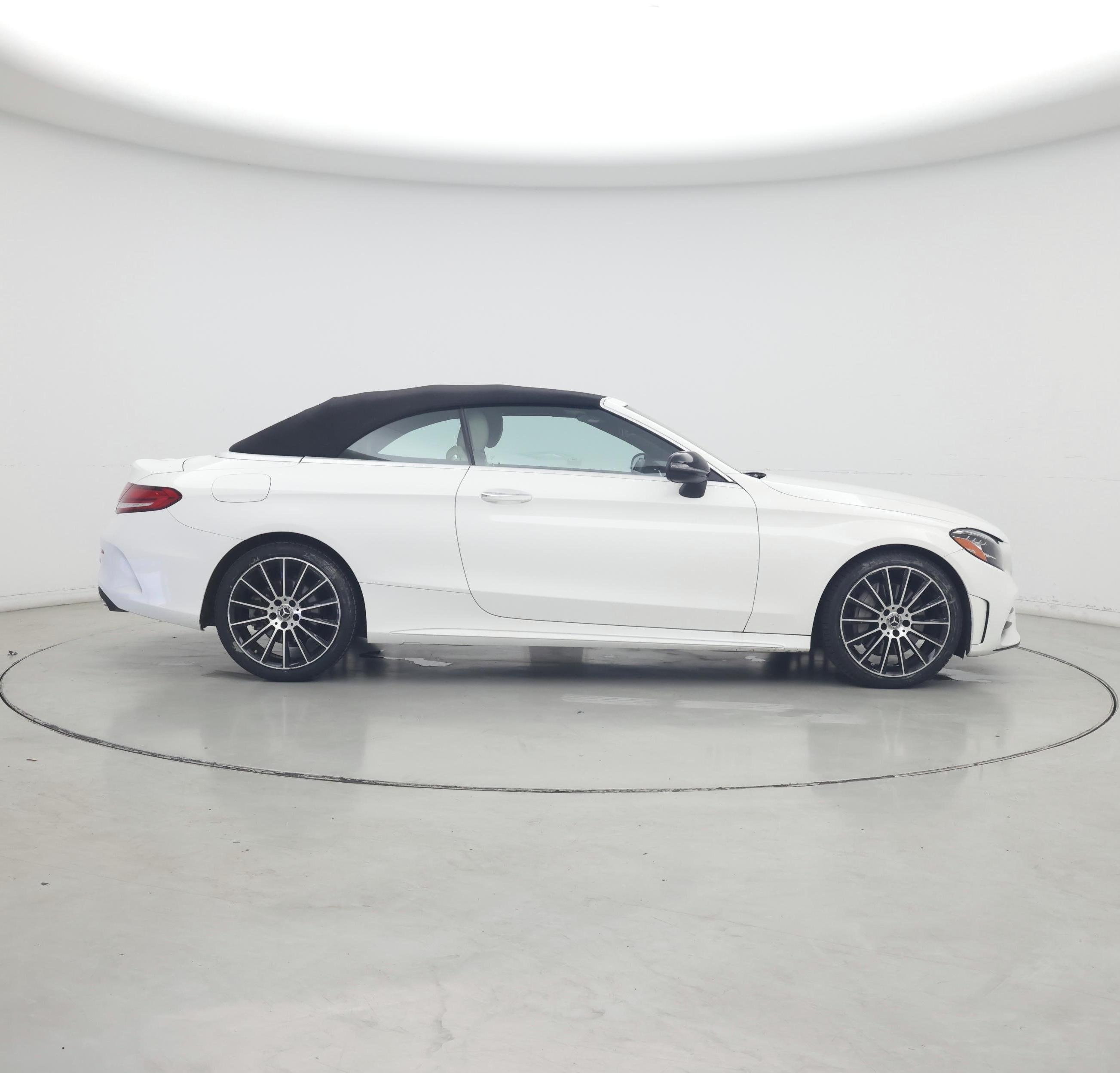 Thumbnail: 2022 Mercedes-Benz C-Class - 7