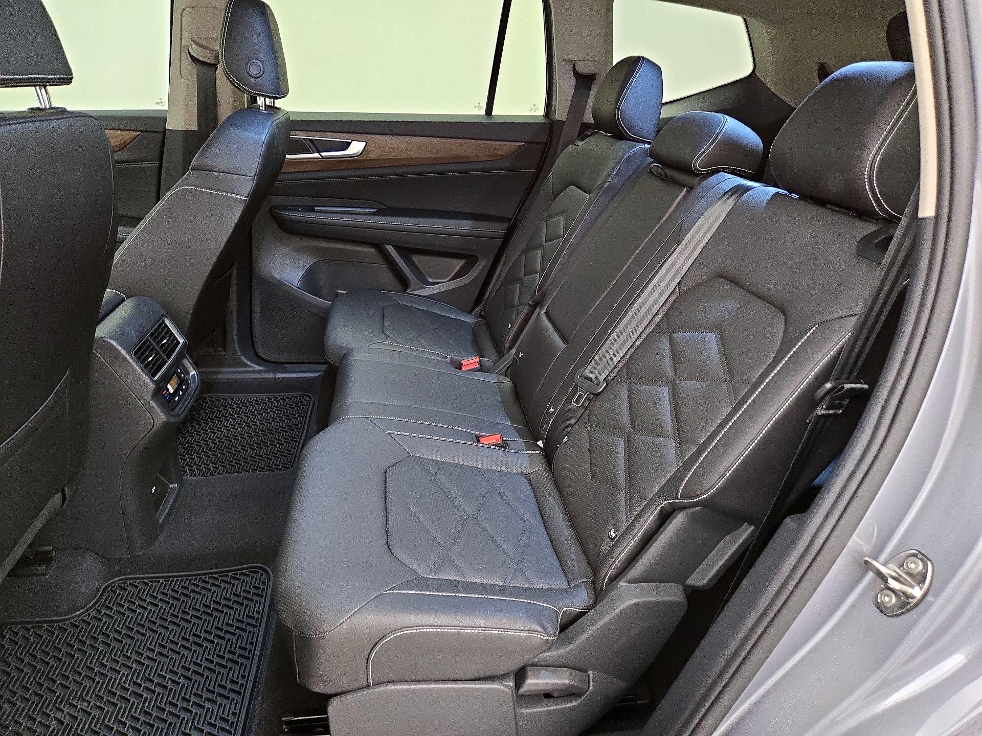 Thumbnail: 2026 Volkswagen Atlas - 19
