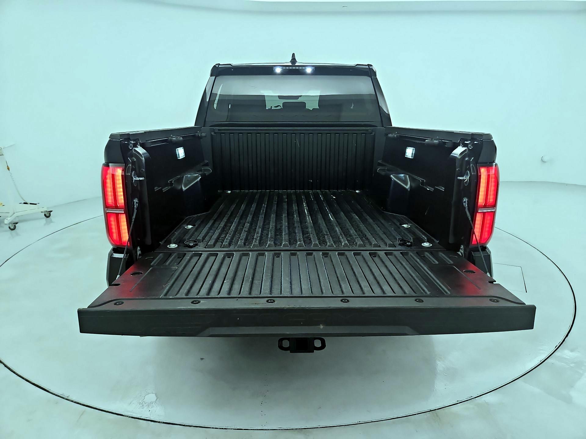 Thumbnail: 2025 Toyota Tacoma - 20
