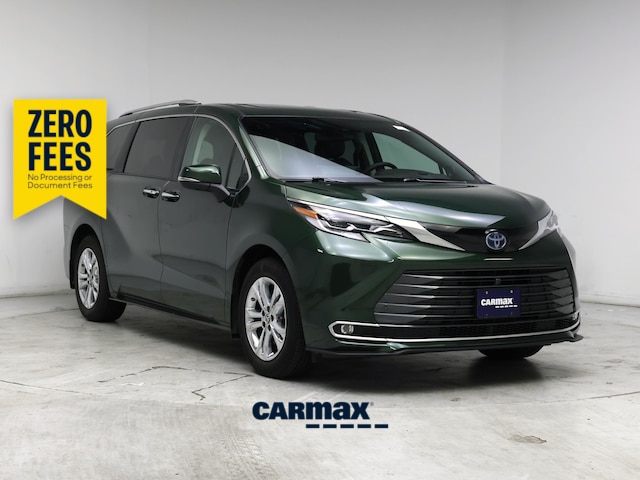 Green 2023 Toyota Sienna Minivan All-Wheel Drive Automatic