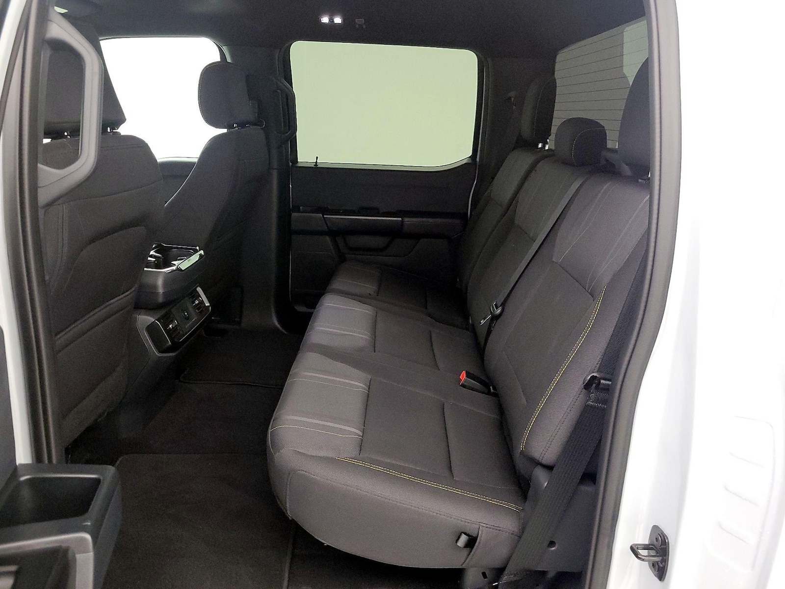 2025 Ford F-150 STX - Photo 20
