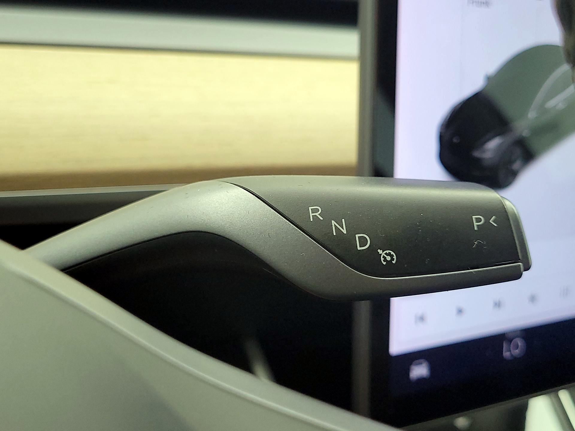 Thumbnail: 2020 Tesla Model 3 - 17