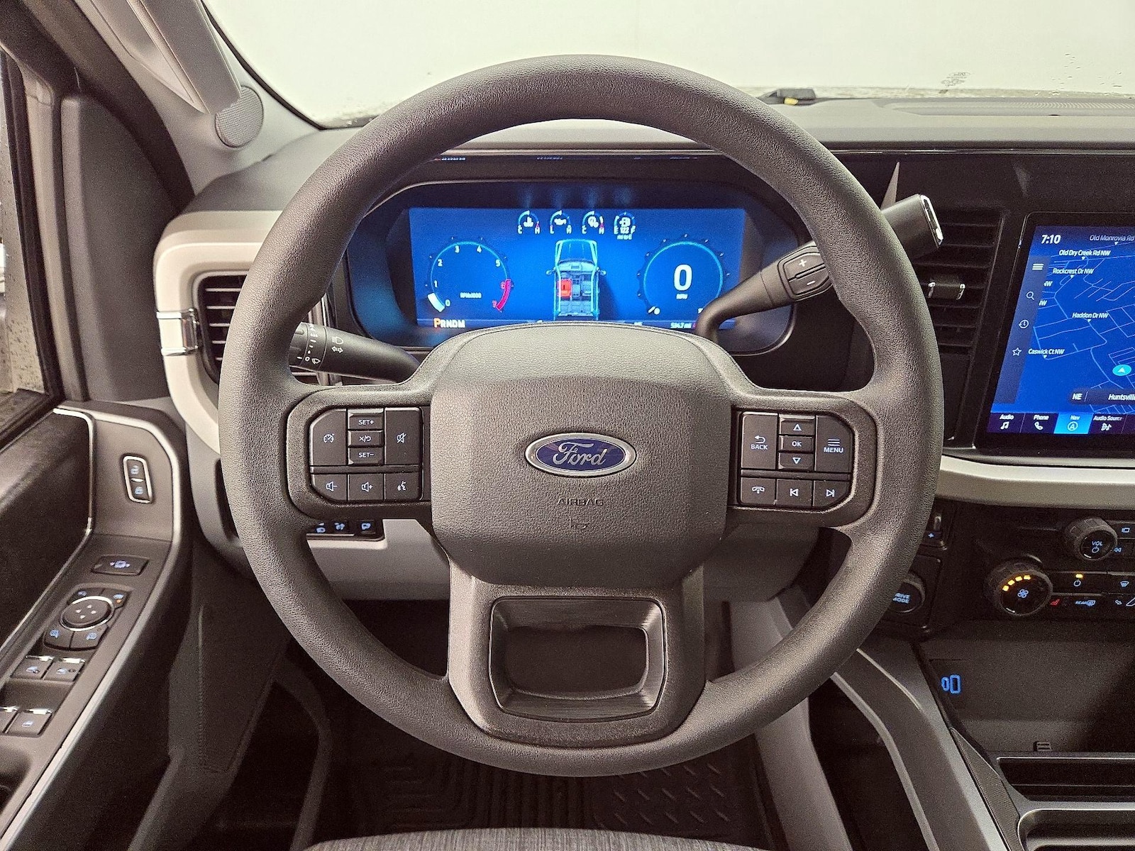 2026 Ford F-250 Super Duty XLT - Photo 11