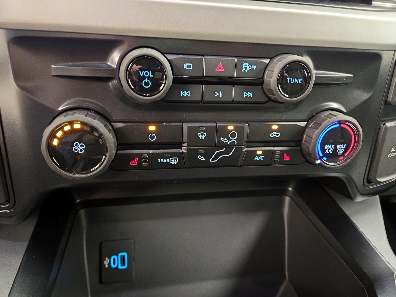 2026 Ford F-250 Super Duty XLT - Photo 18