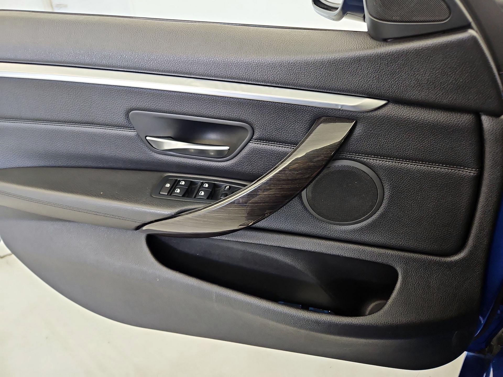 Thumbnail: 2016 BMW 4 Series - 12
