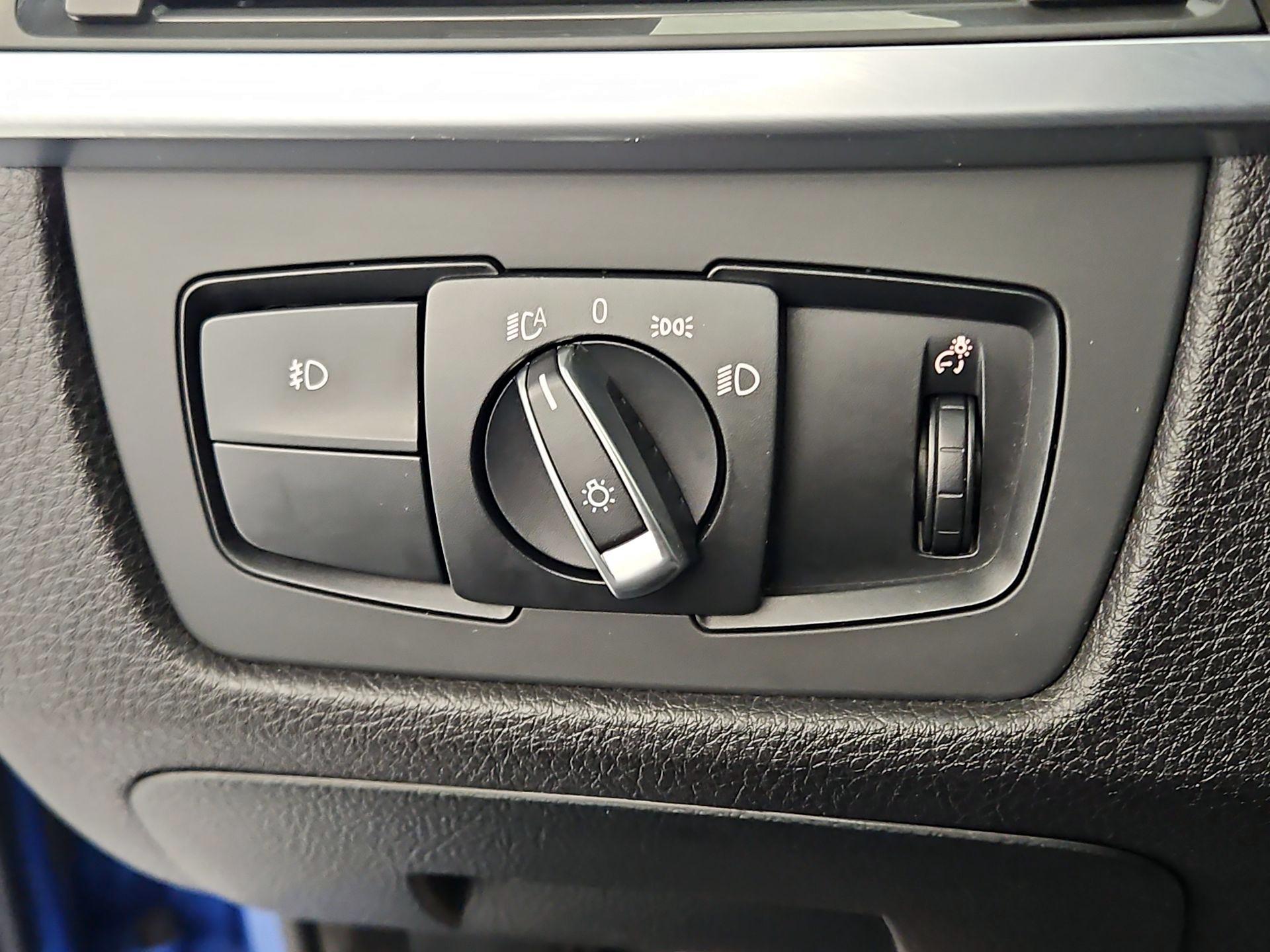 Thumbnail: 2016 BMW 4 Series - 13