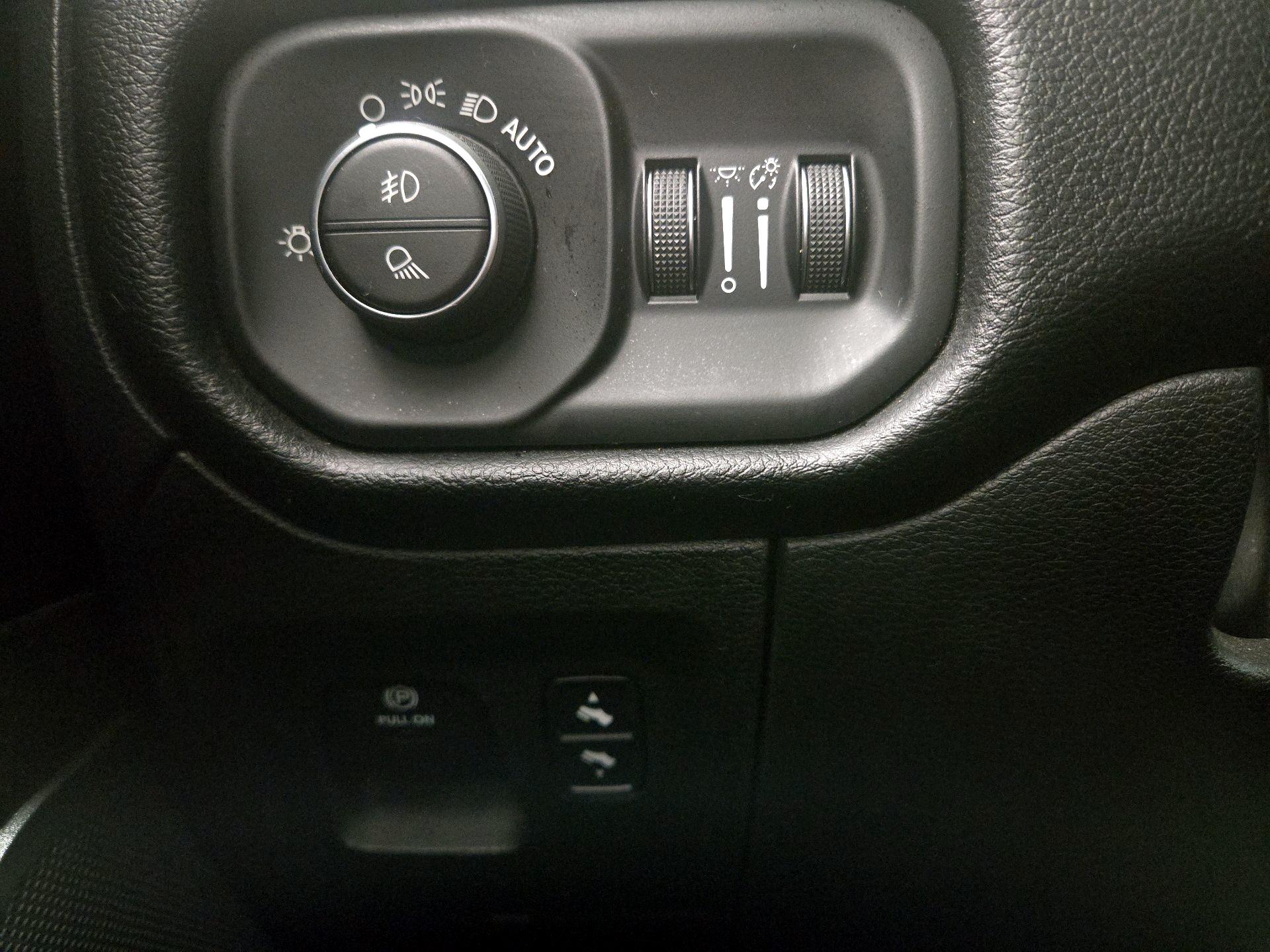 Thumbnail: 2022 RAM 1500 - 13