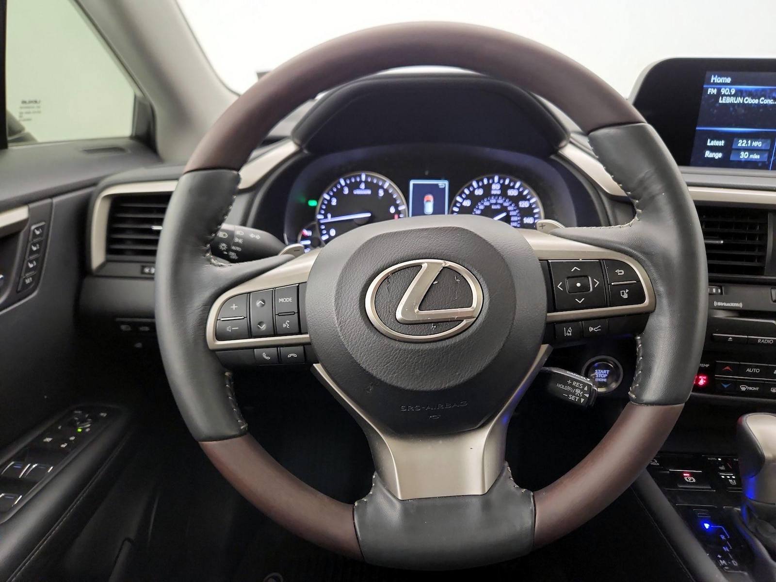 2022 Lexus RX 350 - Photo 11