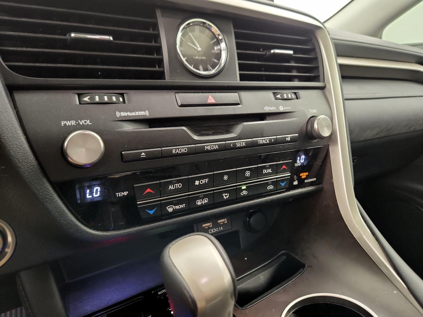 2022 Lexus RX 350 - Photo 17