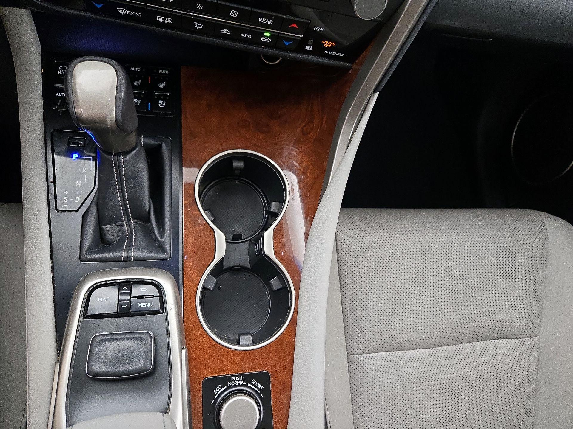 Thumbnail: 2018 Lexus RX - 18