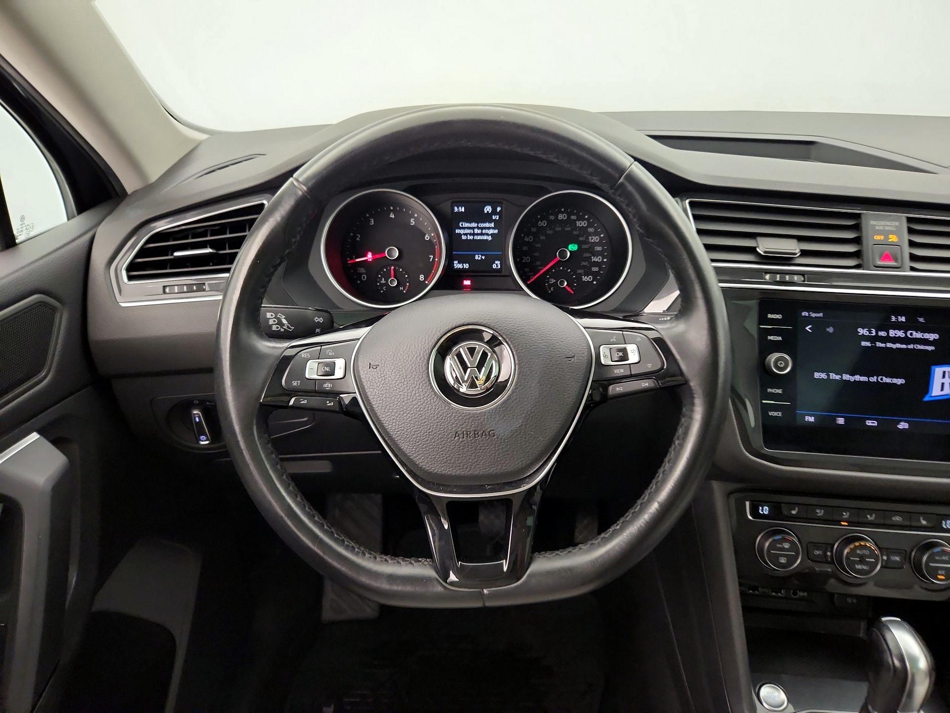 Thumbnail: 2019 Volkswagen Tiguan - 10