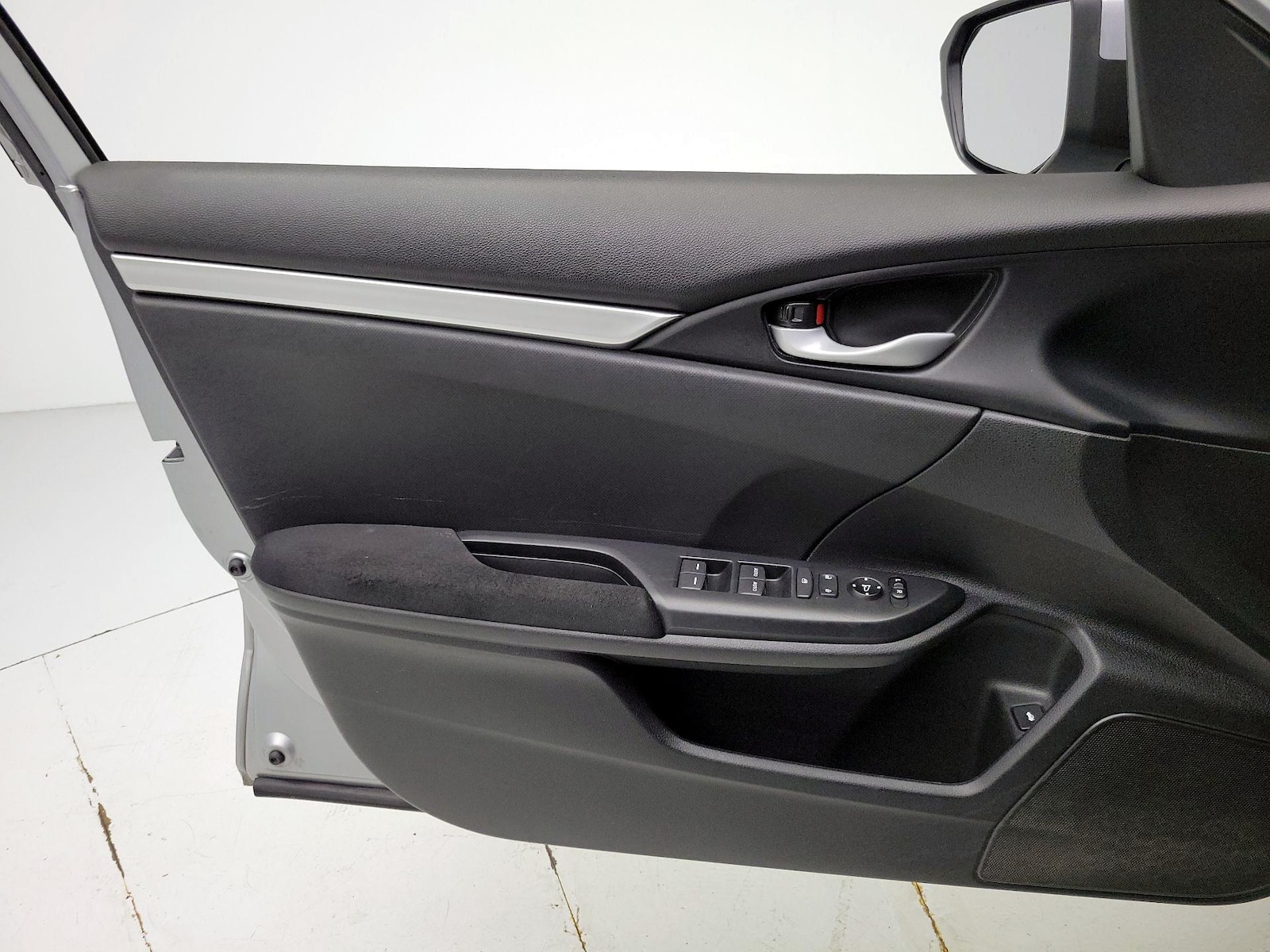 2019 Honda Civic LX - Photo 13