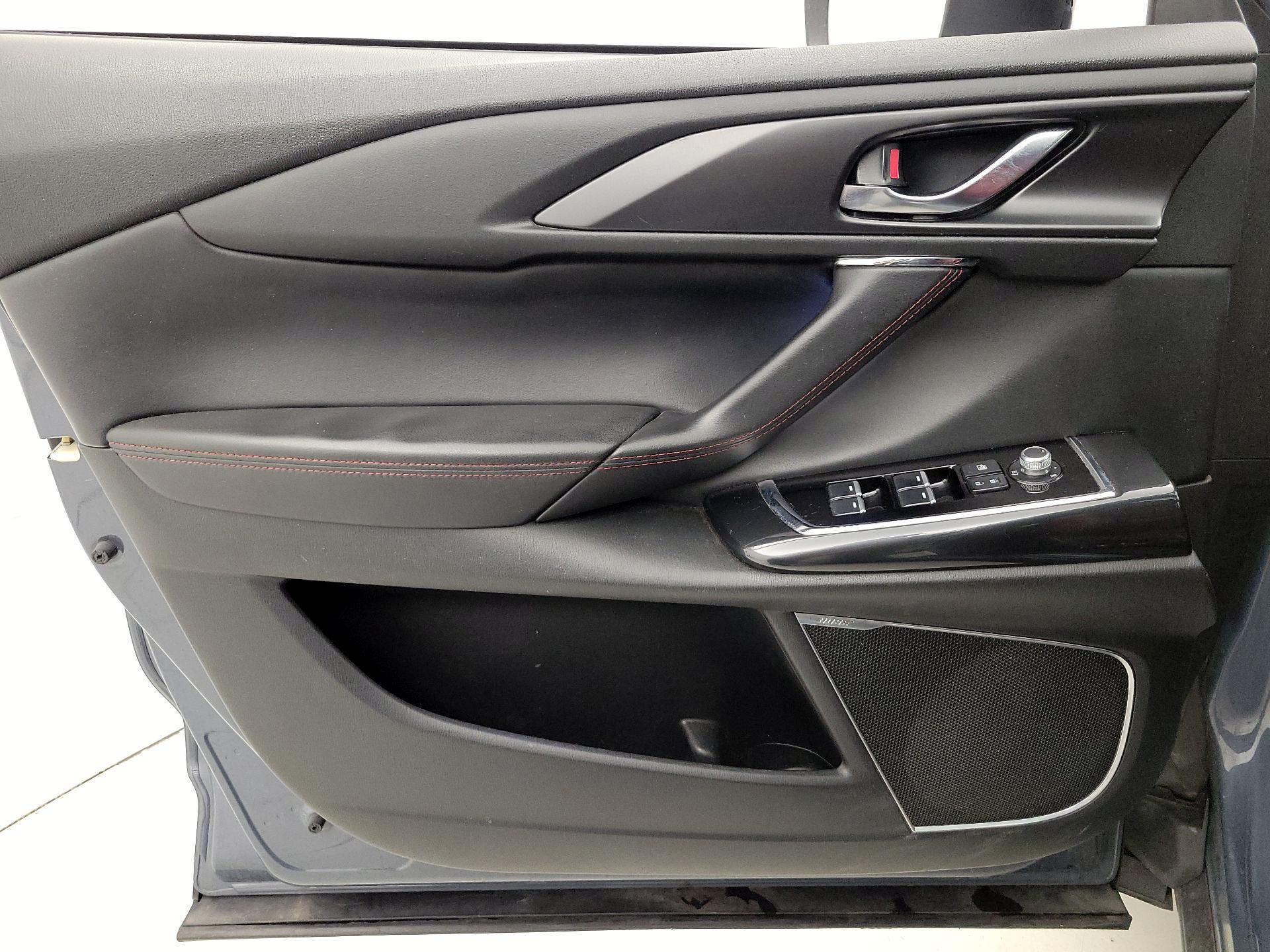 Thumbnail: 2021 Mazda CX-9 - 12