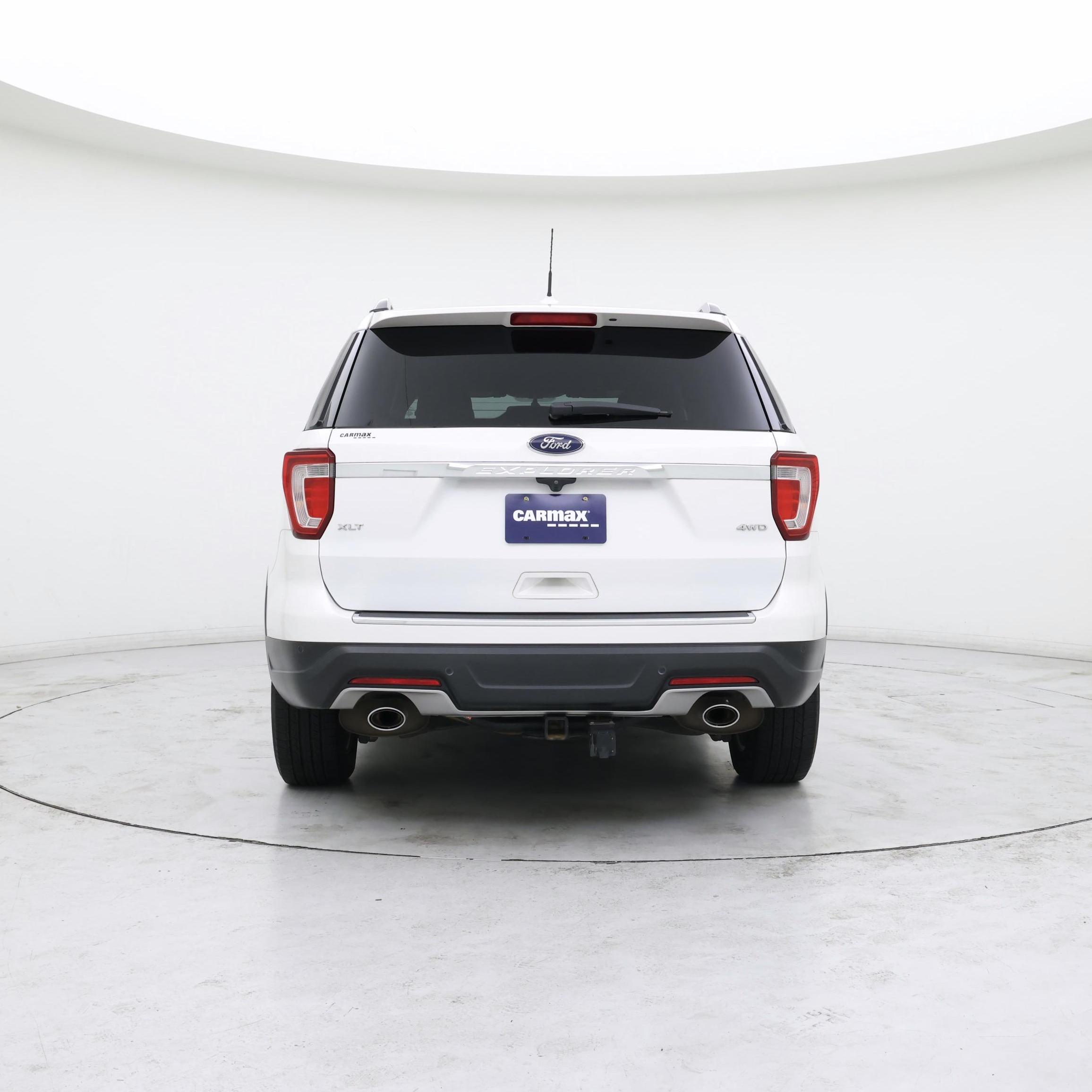 Thumbnail: 2018 Ford Explorer - 6
