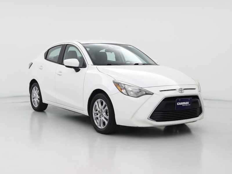 2017 Toyota Yaris iA  -
                  Bakersfield, CA