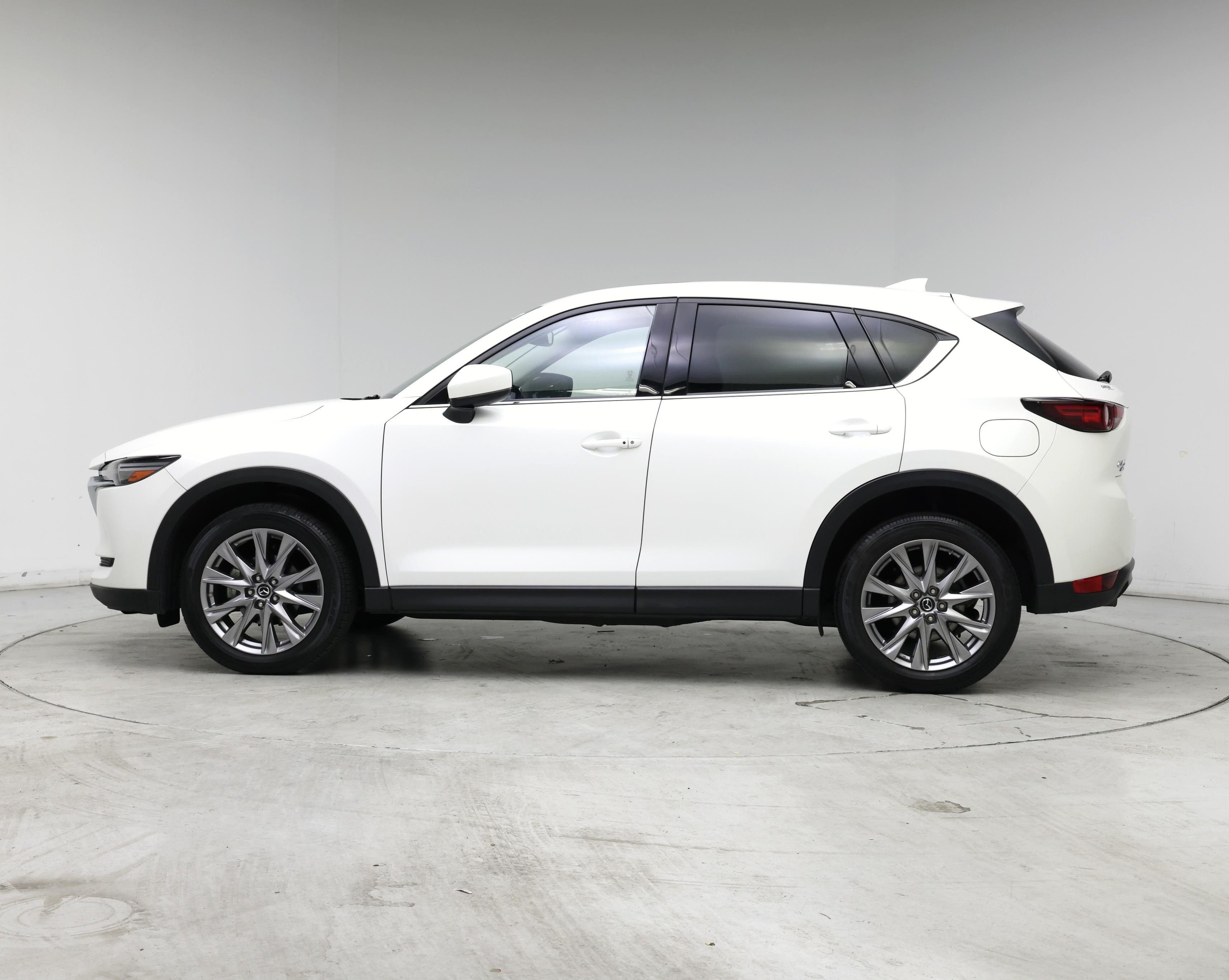 Thumbnail: 2019 Mazda CX-5 - 3