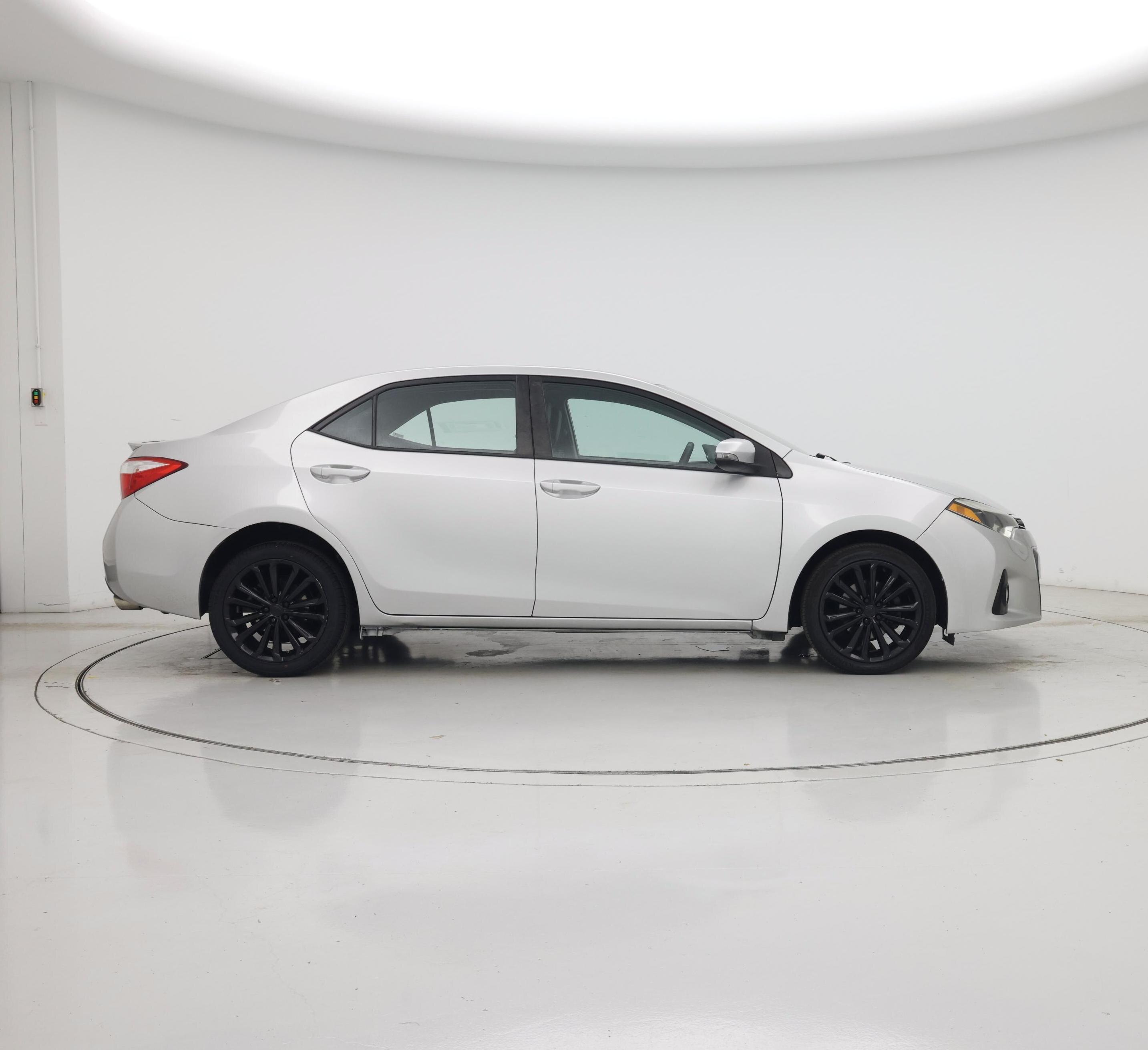 Thumbnail: 2016 Toyota Corolla - 7