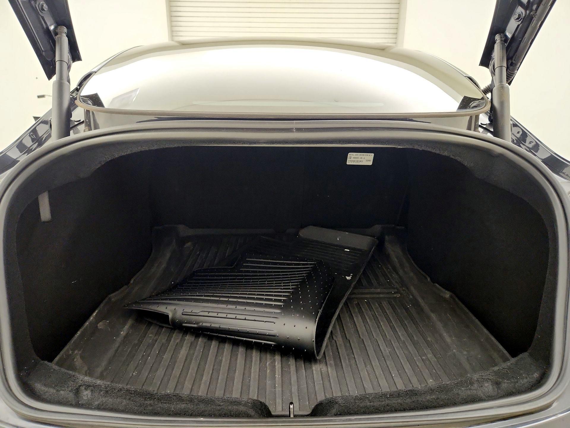 Thumbnail: 2025 Tesla Model 3 - 20