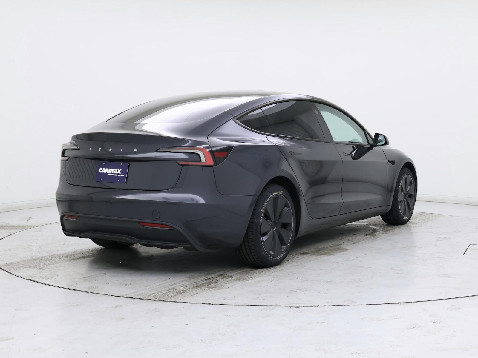 2025 Tesla Model 3 Long Range - Photo 9