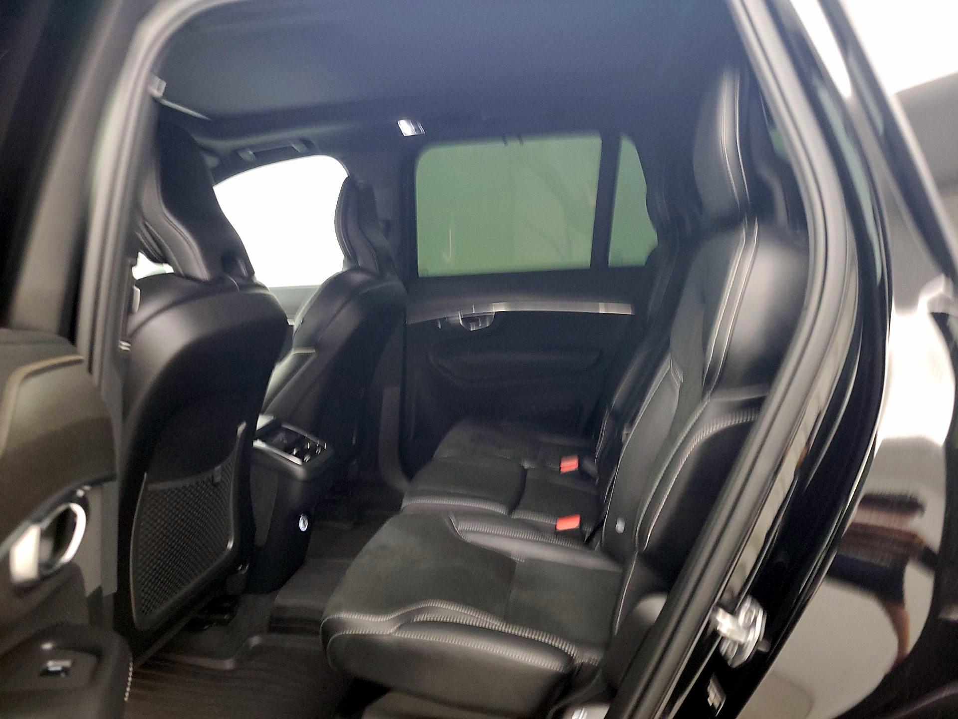 Thumbnail: 2019 Volvo XC90 - 19
