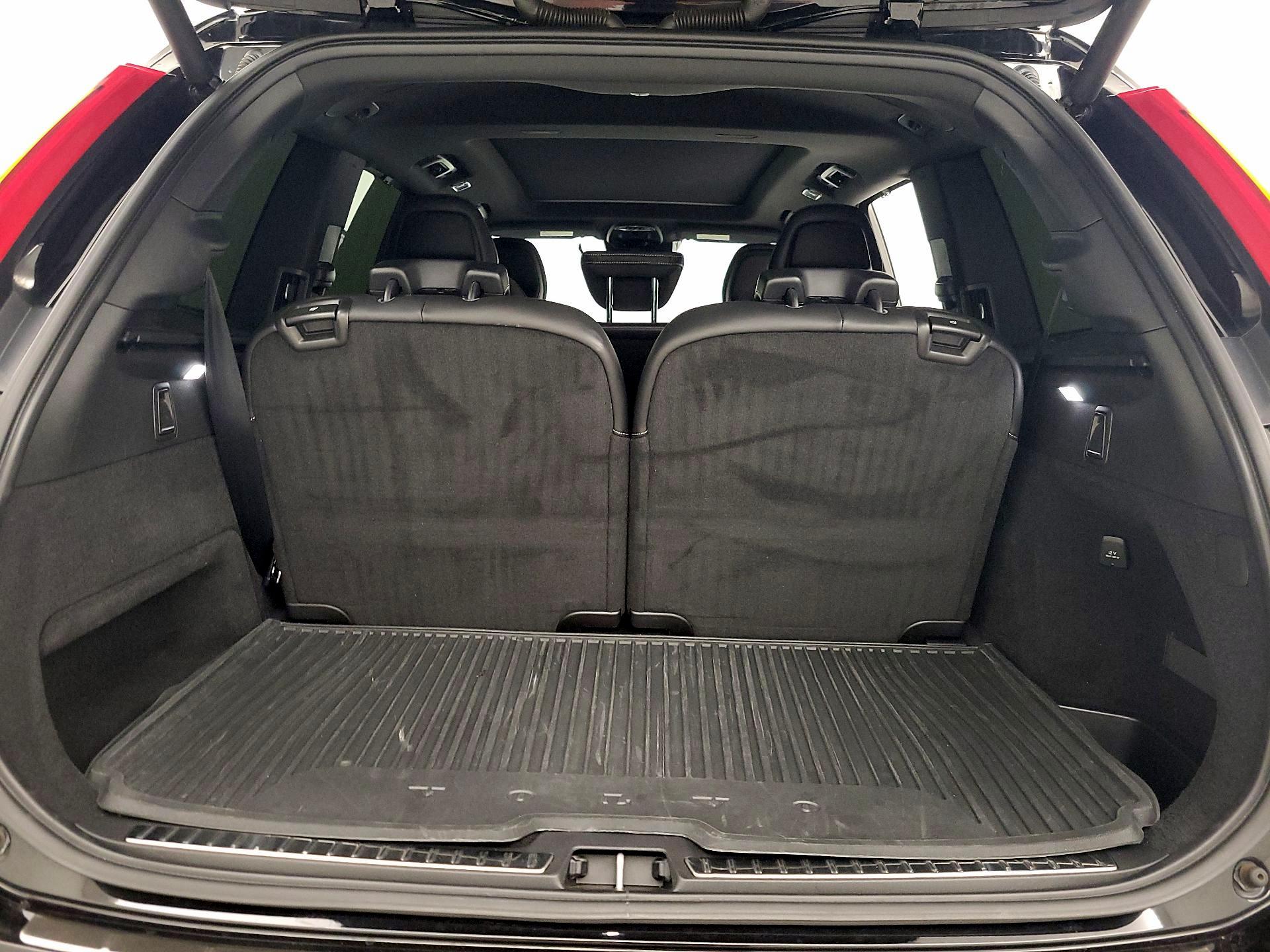 Thumbnail: 2019 Volvo XC90 - 20