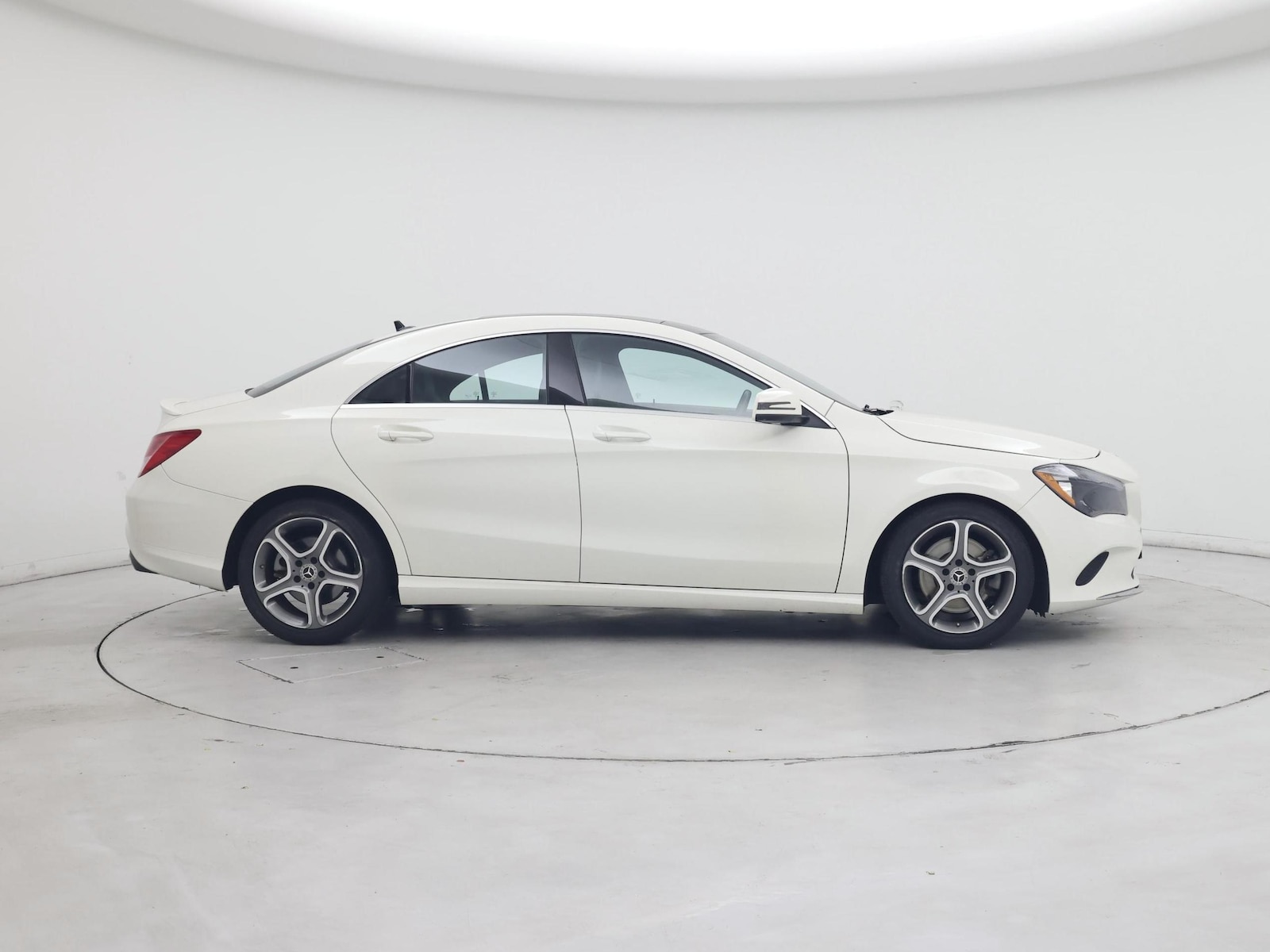 2018 Mercedes-Benz CLA CLA250 - Photo 8