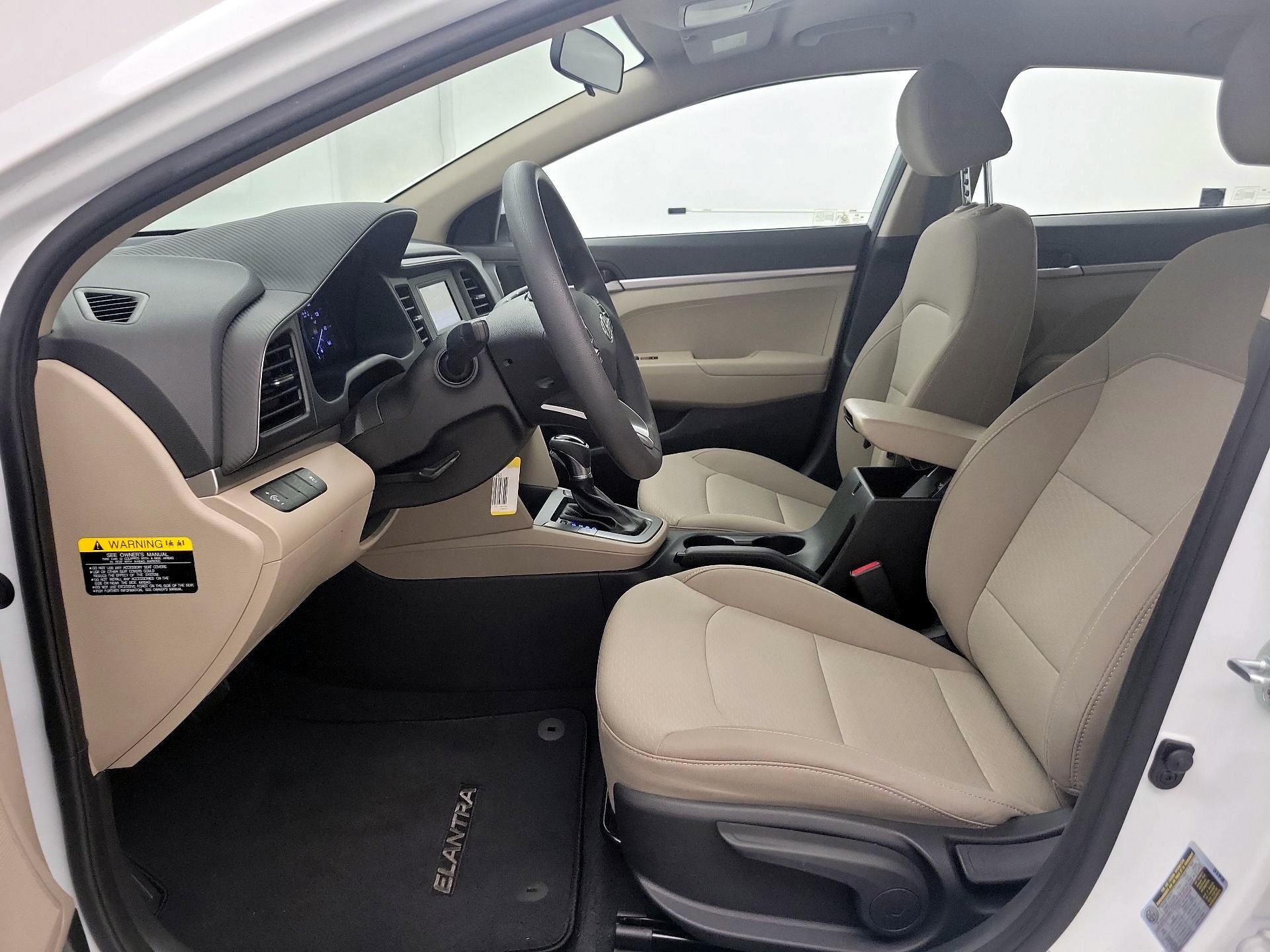 Thumbnail: 2019 Hyundai Elantra - 11