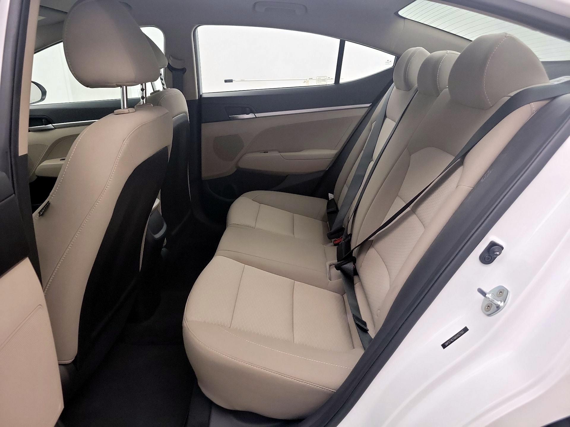 Thumbnail: 2019 Hyundai Elantra - 19