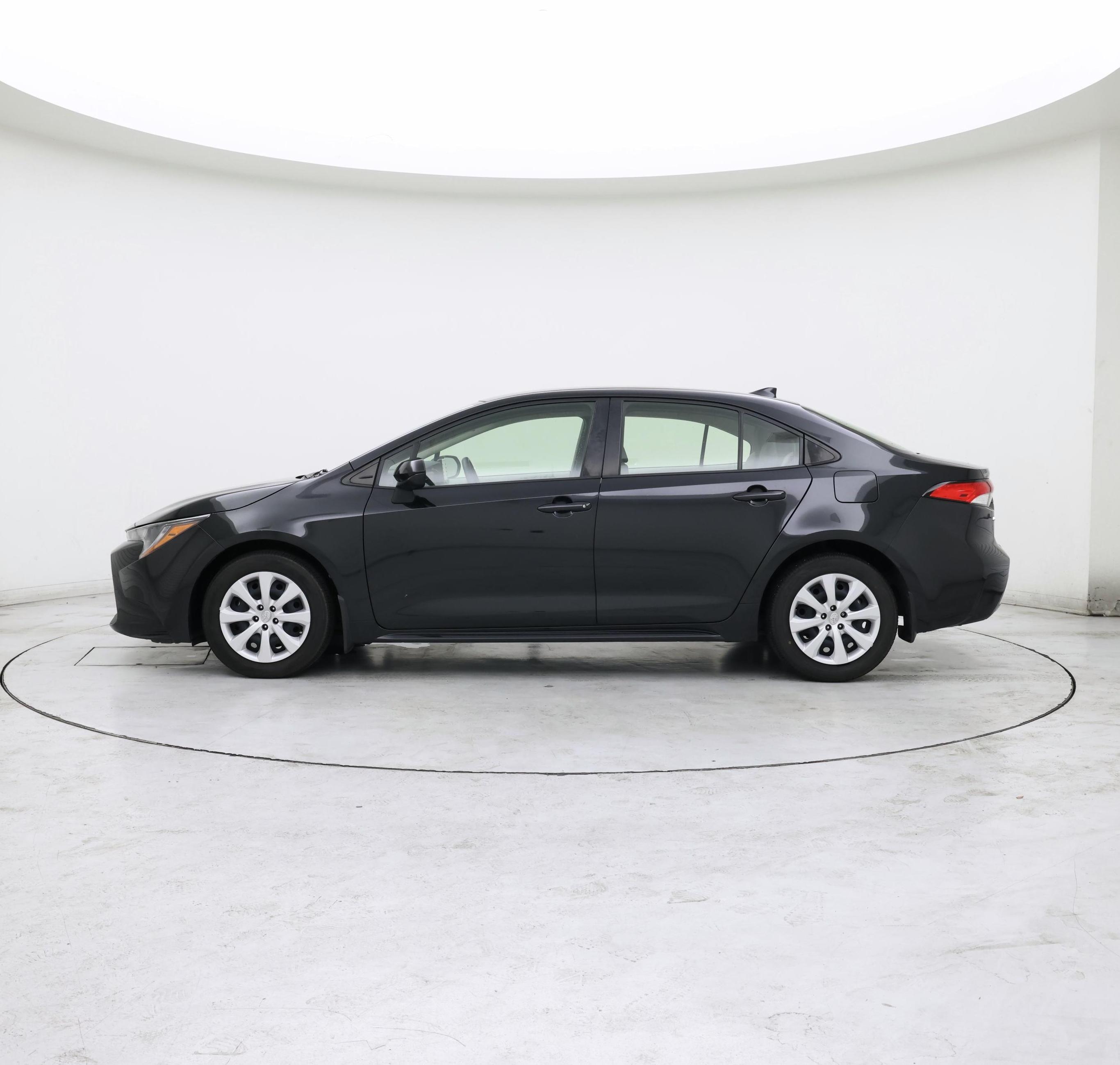 Thumbnail: 2022 Toyota Corolla - 3