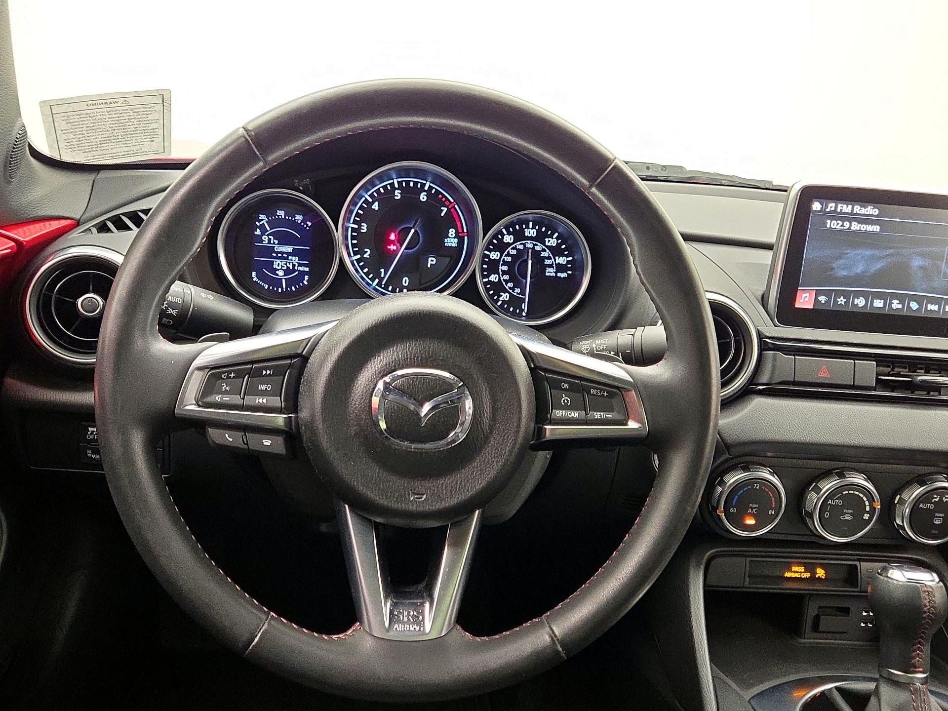 Thumbnail: 2016 Mazda MX-5 Miata - 10