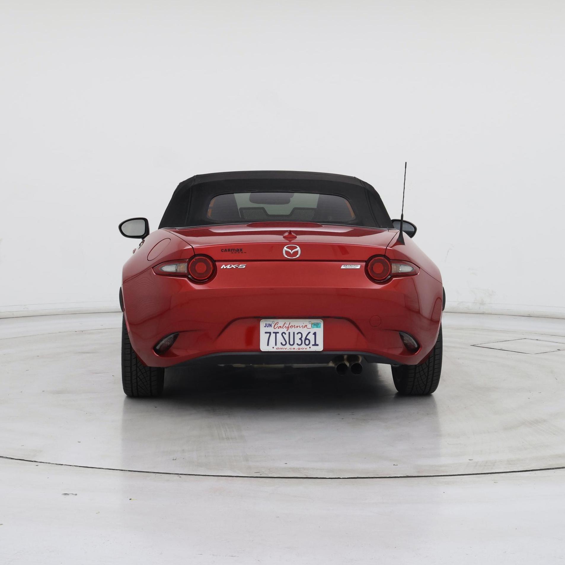 Thumbnail: 2016 Mazda MX-5 Miata - 6
