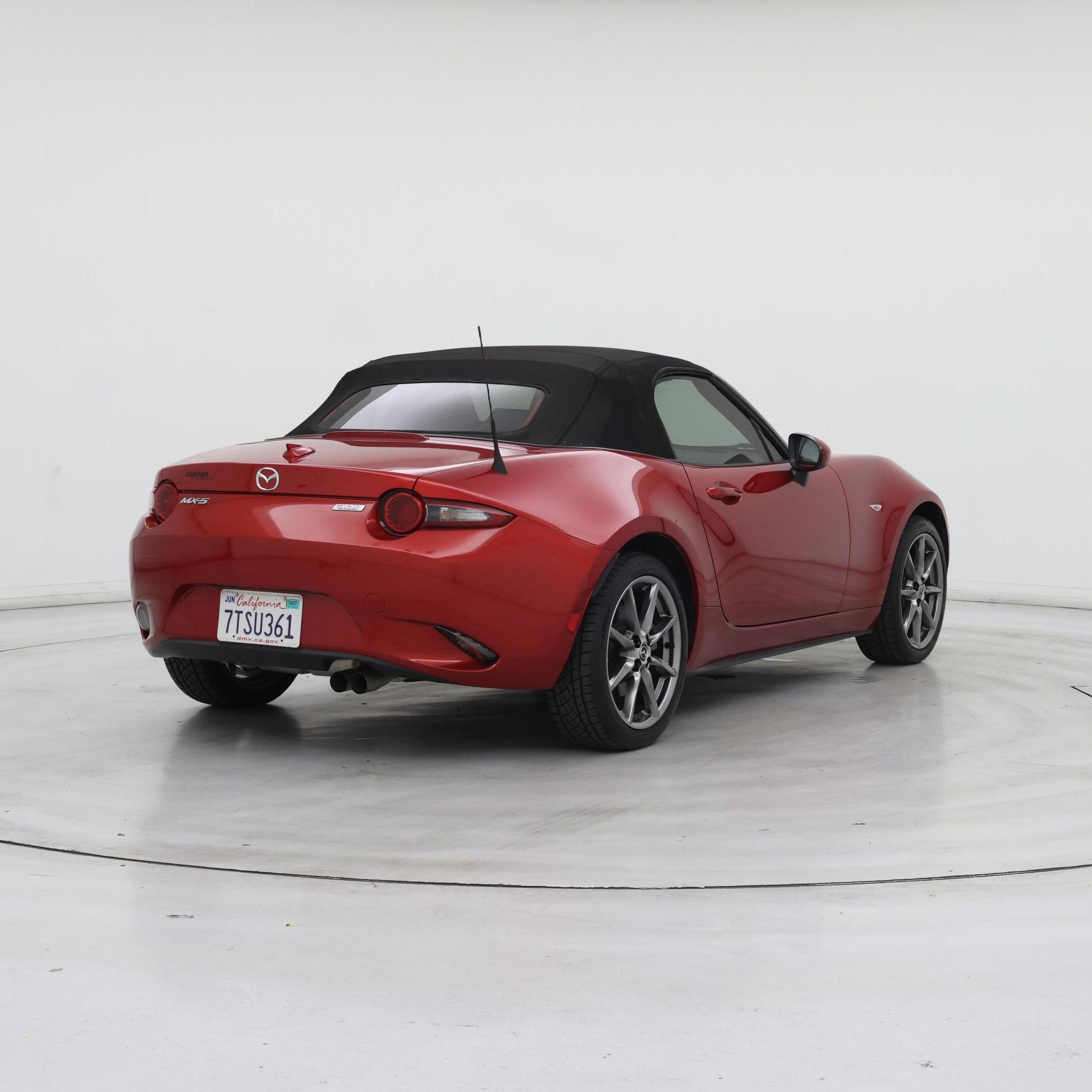 Thumbnail: 2016 Mazda MX-5 Miata - 8