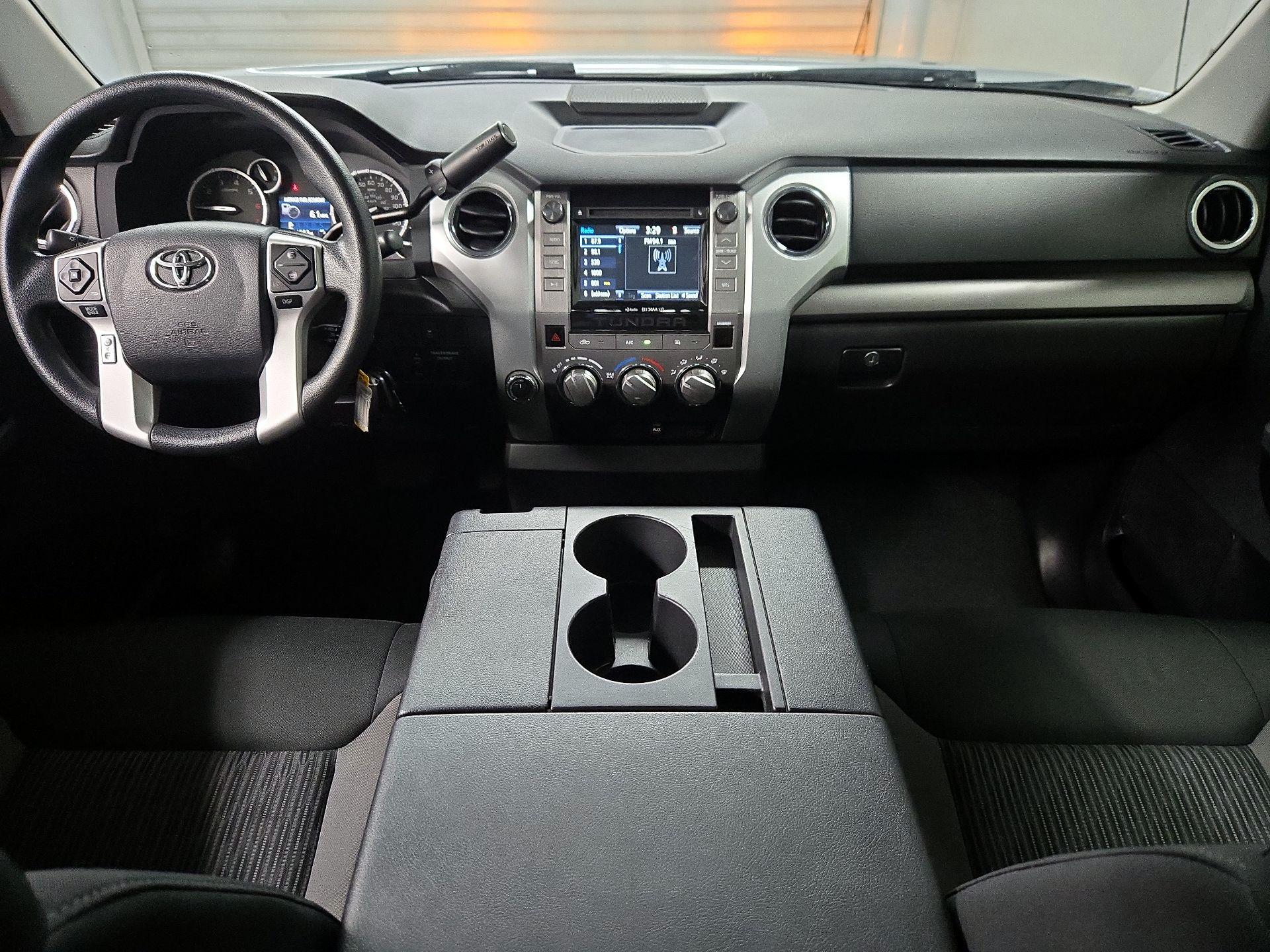 Thumbnail: 2016 Toyota Tundra - 9
