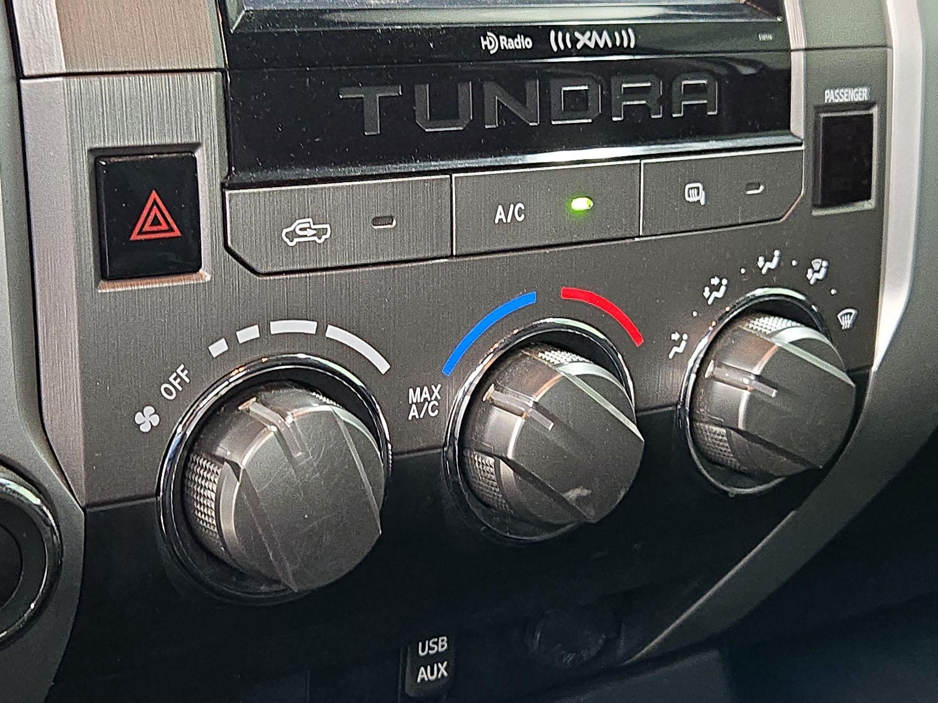 Thumbnail: 2016 Toyota Tundra - 16