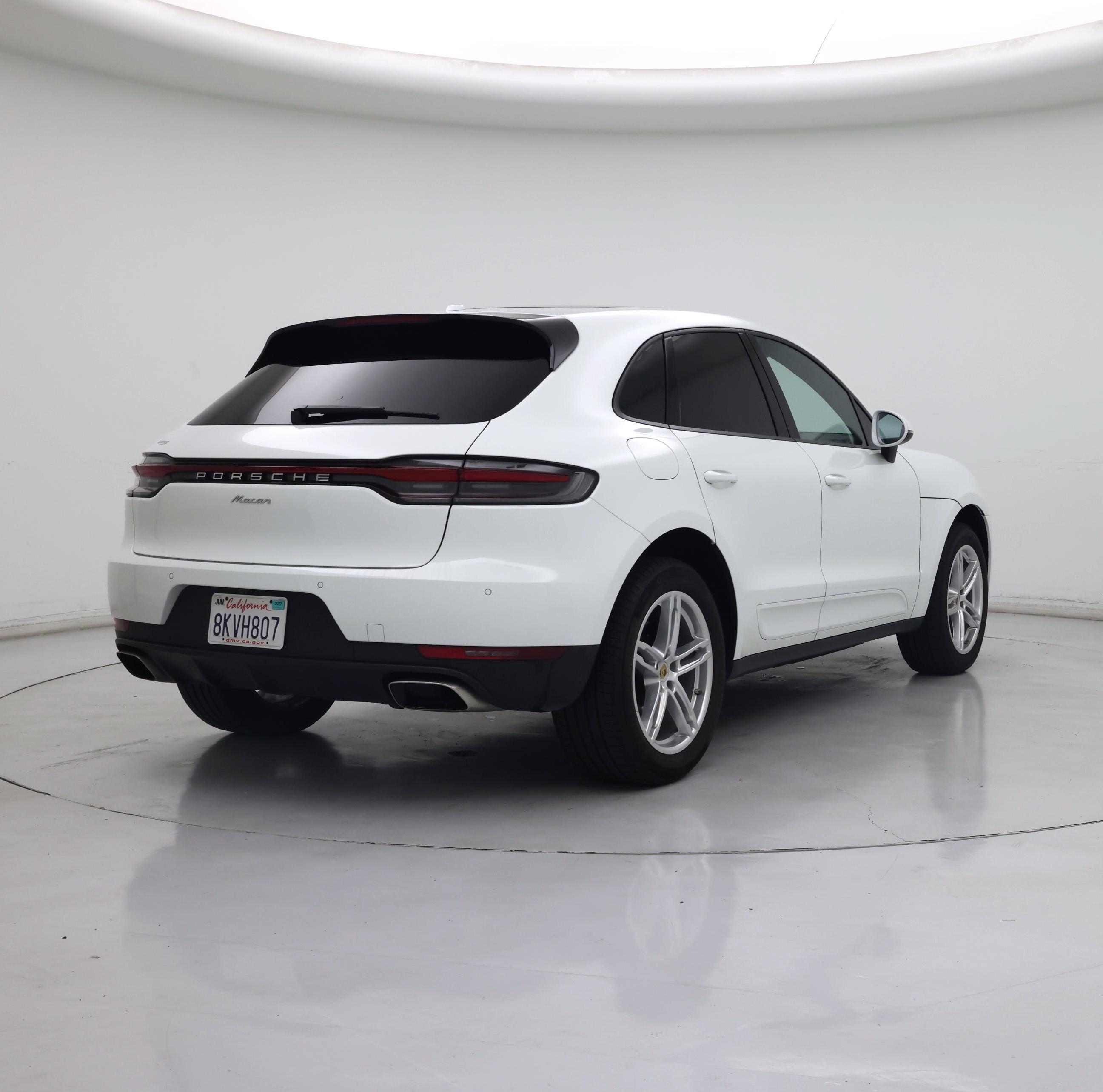 Thumbnail: 2019 Porsche Macan - 8