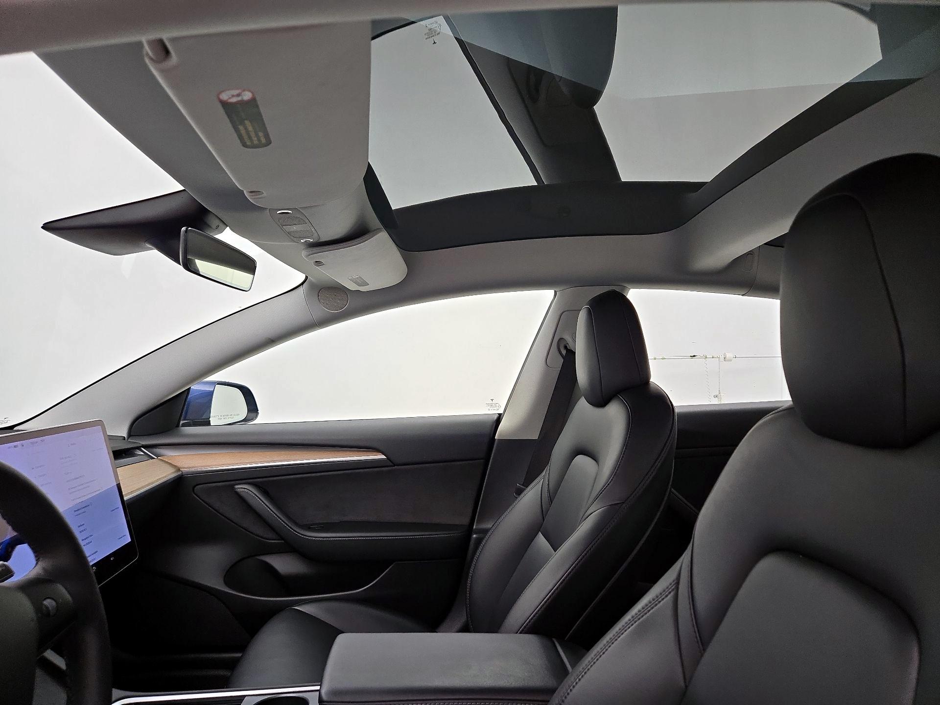 Thumbnail: 2021 Tesla Model 3 - 20