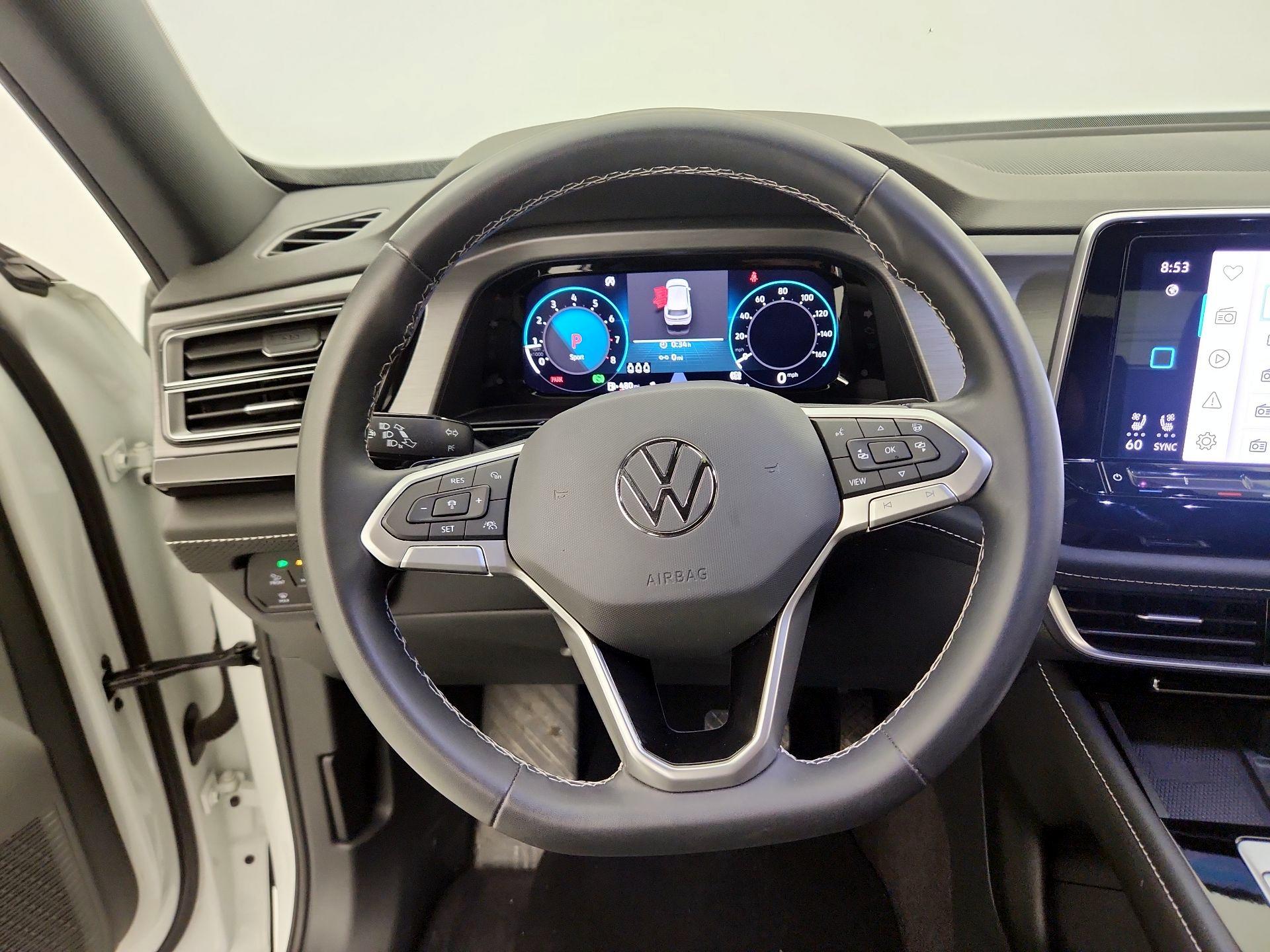 Thumbnail: 2024 Volkswagen Atlas - 10