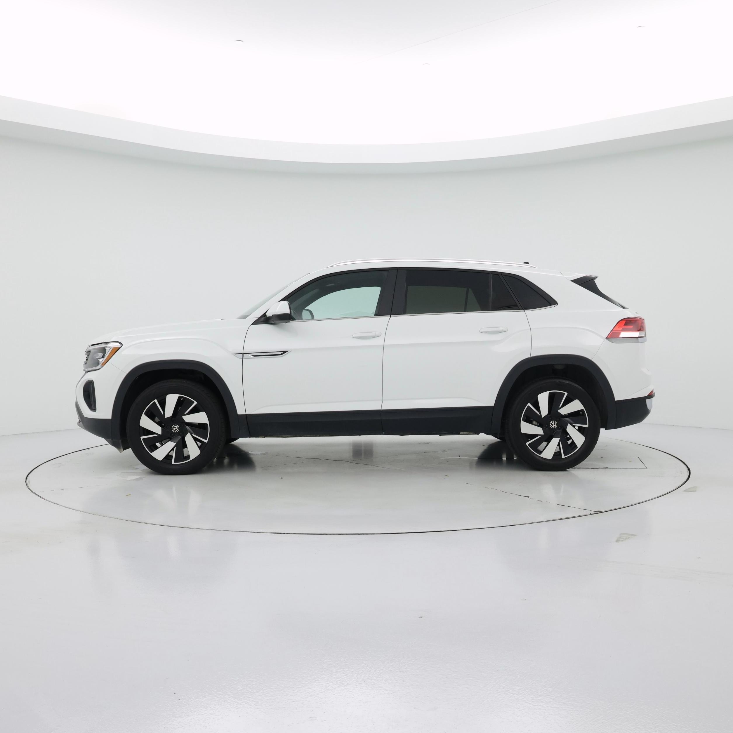 Thumbnail: 2024 Volkswagen Atlas - 3