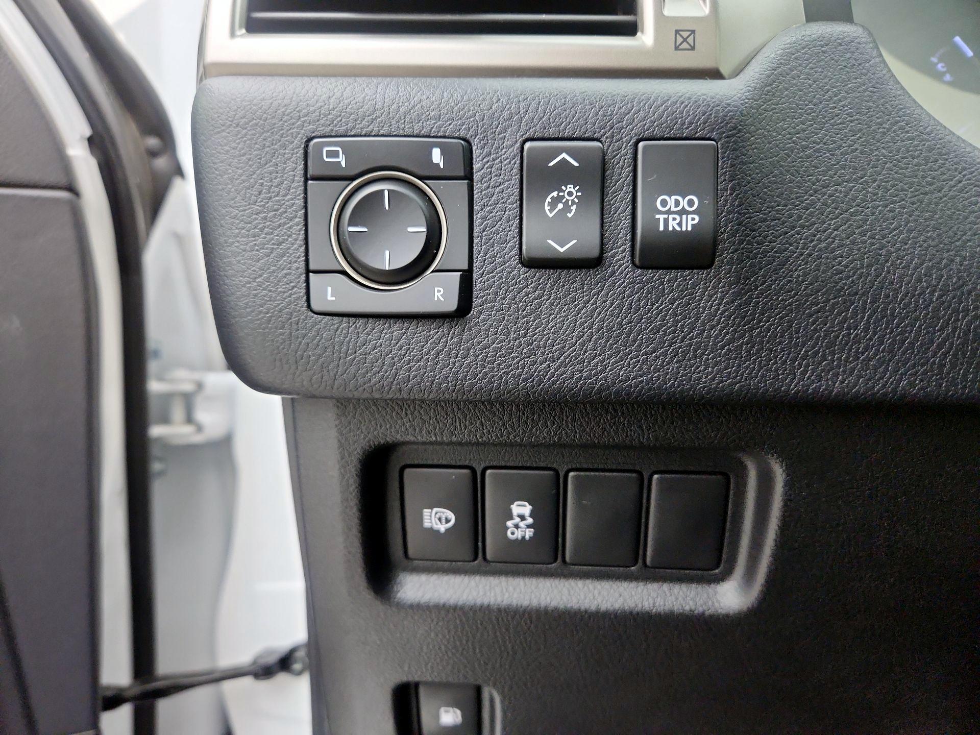 Thumbnail: 2019 Lexus GX - 13