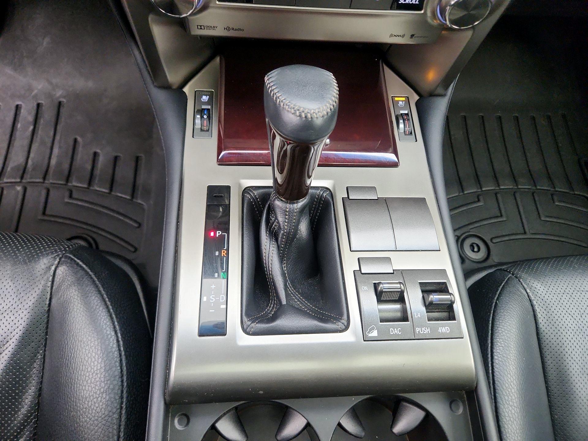 Thumbnail: 2019 Lexus GX - 18