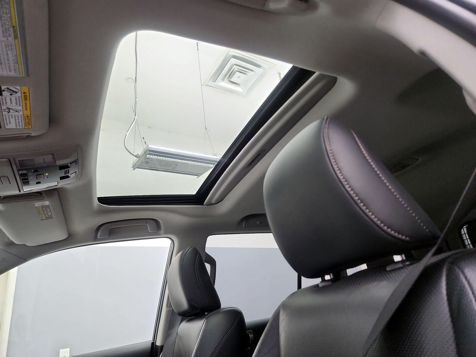 Thumbnail: 2019 Lexus GX - 20