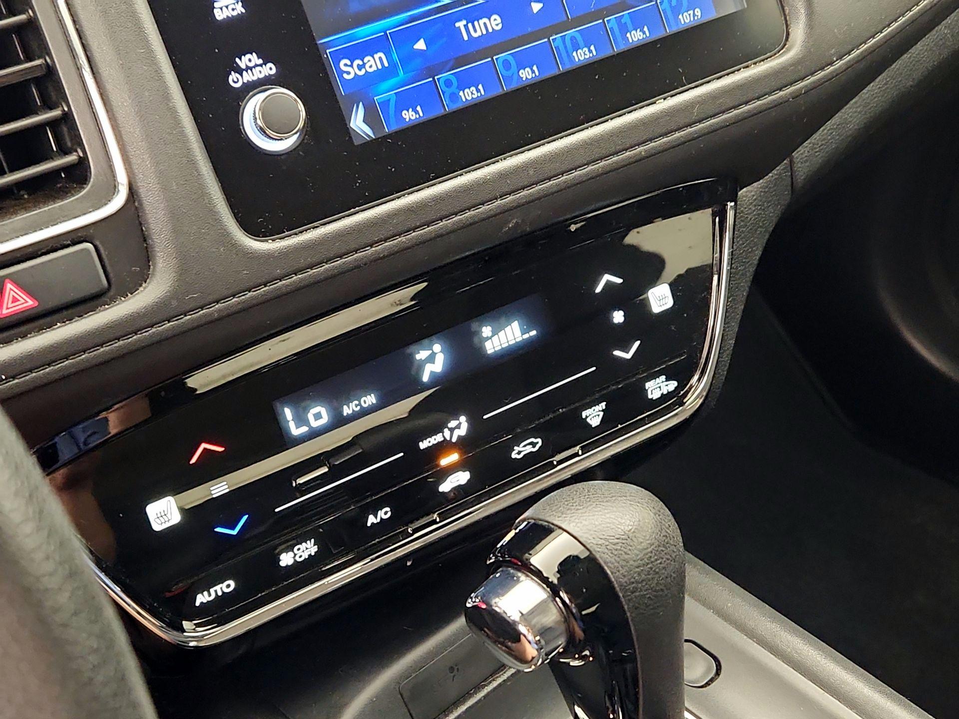 Thumbnail: 2021 Honda HR-V - 16