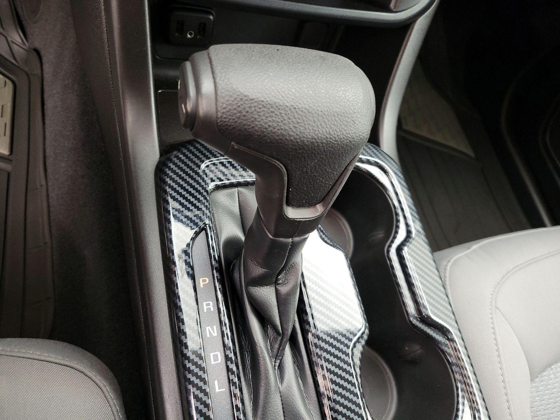 Thumbnail: 2019 Chevrolet Colorado - 15
